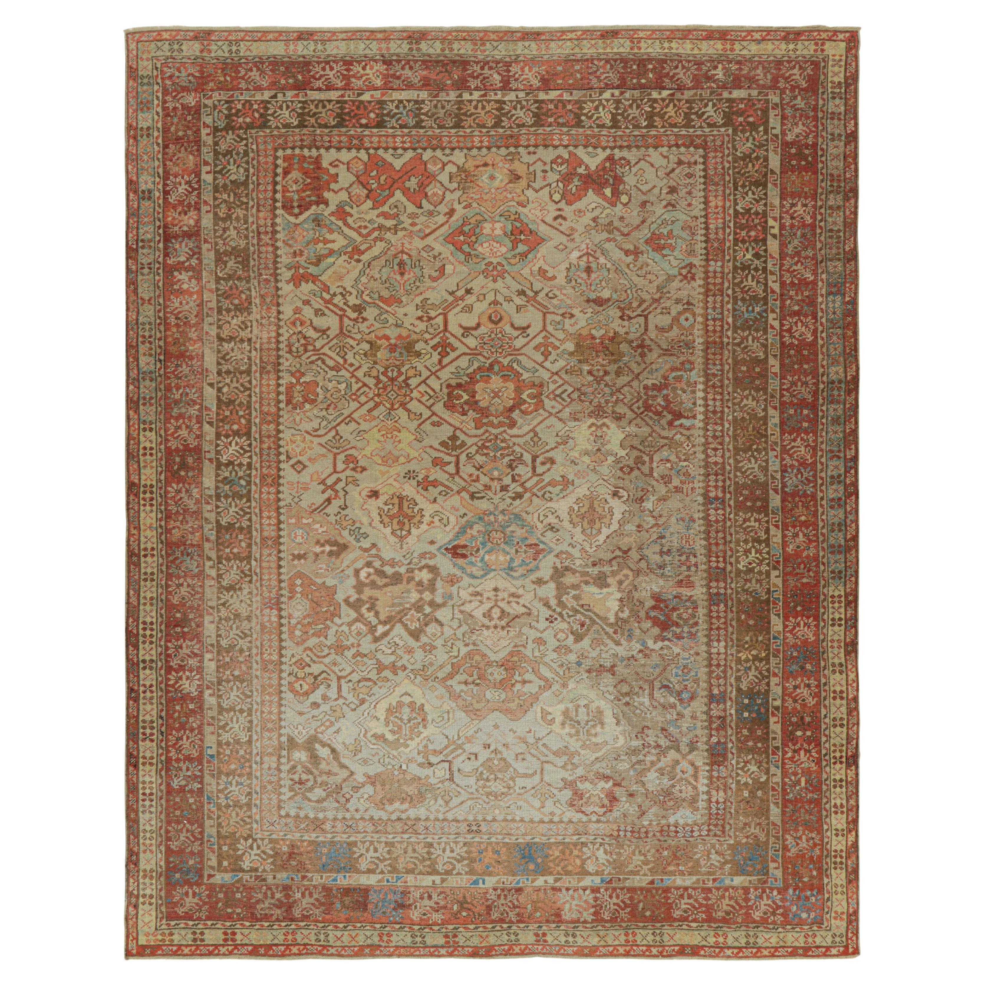 Tapis Ghiordes antique à motifs floraux beiges, rouges et bleus de Rug & Kilim en vente