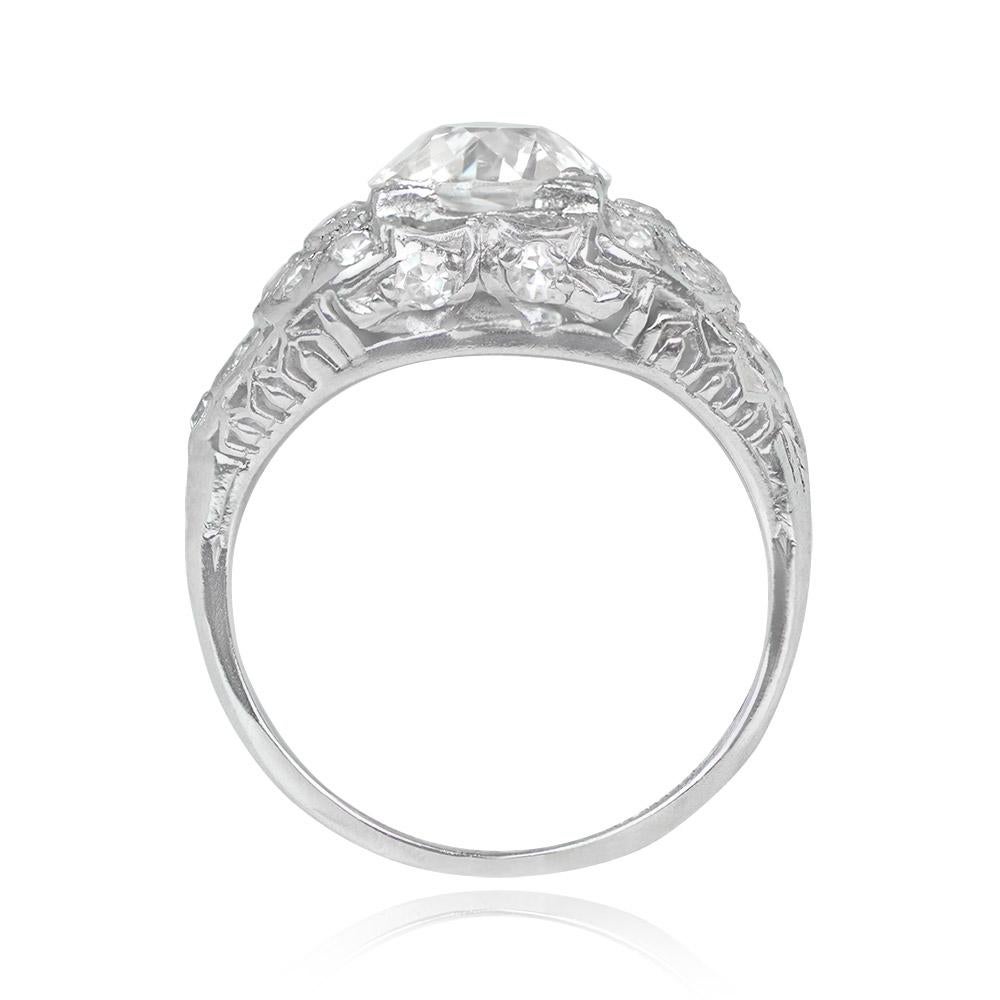 Antique GIA 1.71ct Old European Cut Diamond Engagement Ring, Platinum Circa 1920 In Excellent Condition For Sale In New York, NY