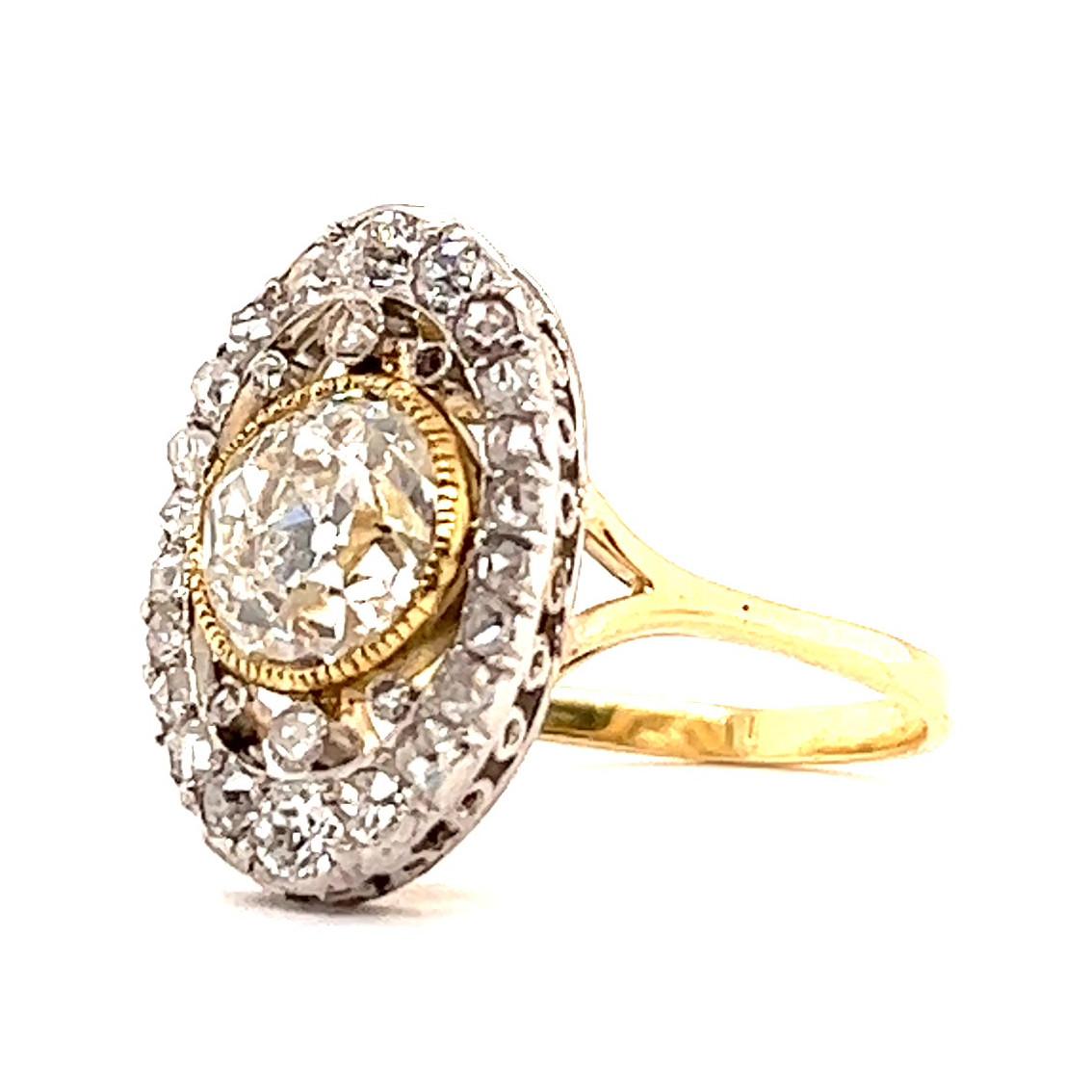 Antique GIA 2.08 Carats Old Mine Diamond 18 Karat Gold Oval Ring In Excellent Condition In Beverly Hills, CA