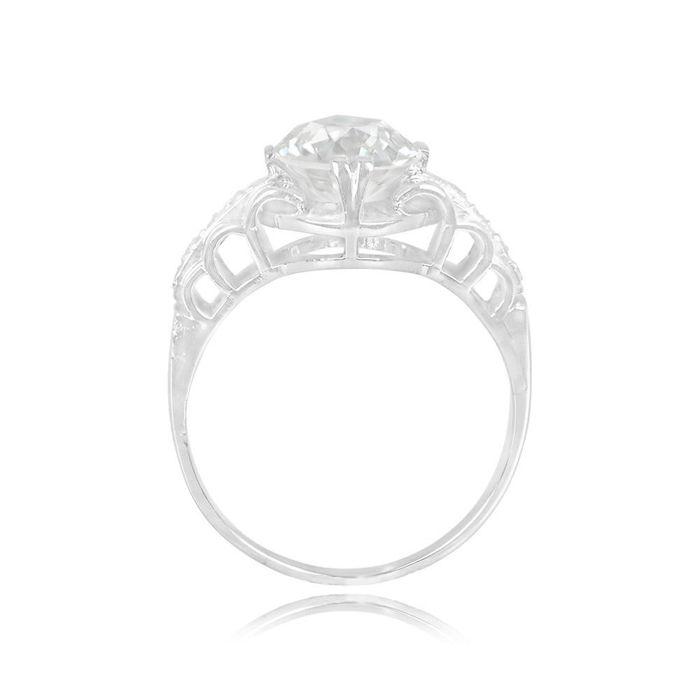 Antique GIA 2.27ct Old European Cut Diamond Engagement Ring, Platinum, Circa1925 In Excellent Condition For Sale In New York, NY