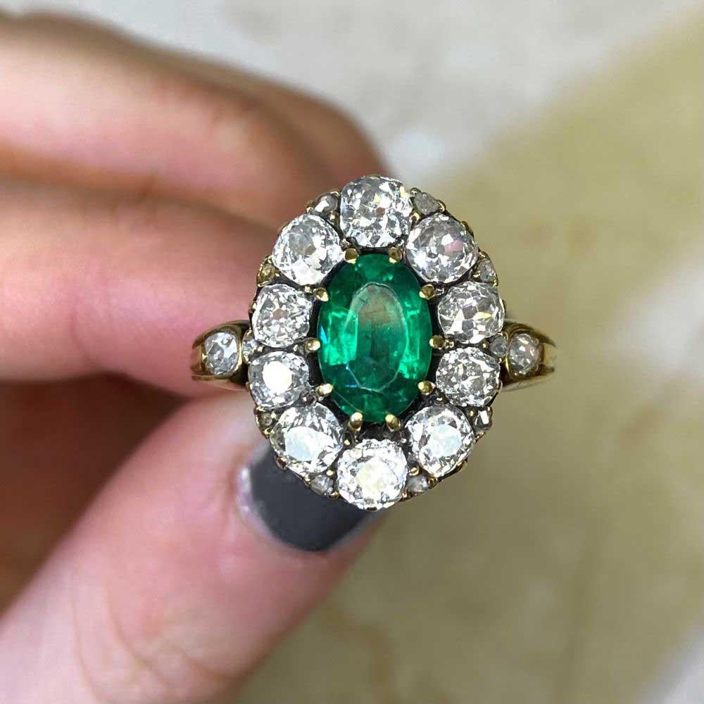 Antique GIA-Certified 1ct Oval Cut Emerald Ring, Diamond Halo, 18k Yellow Gold For Sale 4