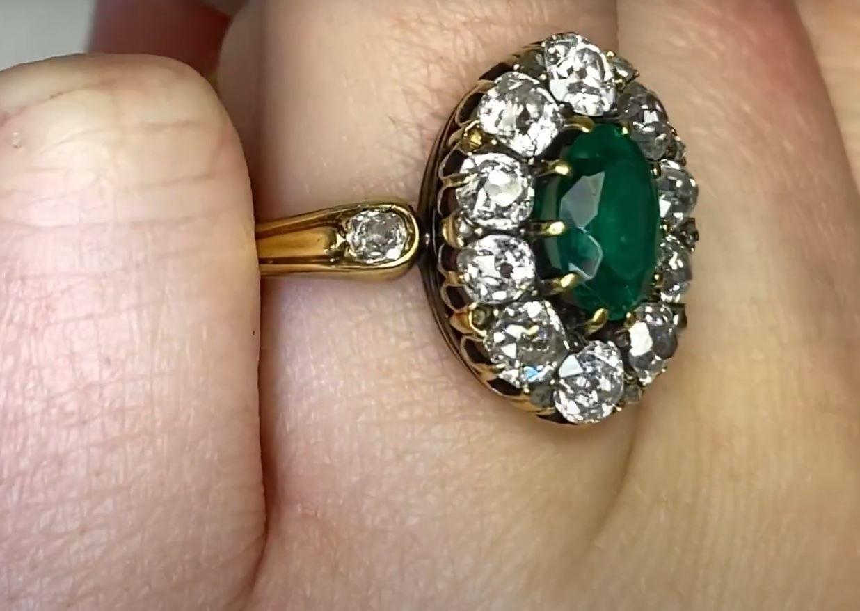 Antique GIA-Certified 1ct Oval Cut Emerald Ring, Diamond Halo, 18k Yellow Gold In Excellent Condition For Sale In New York, NY