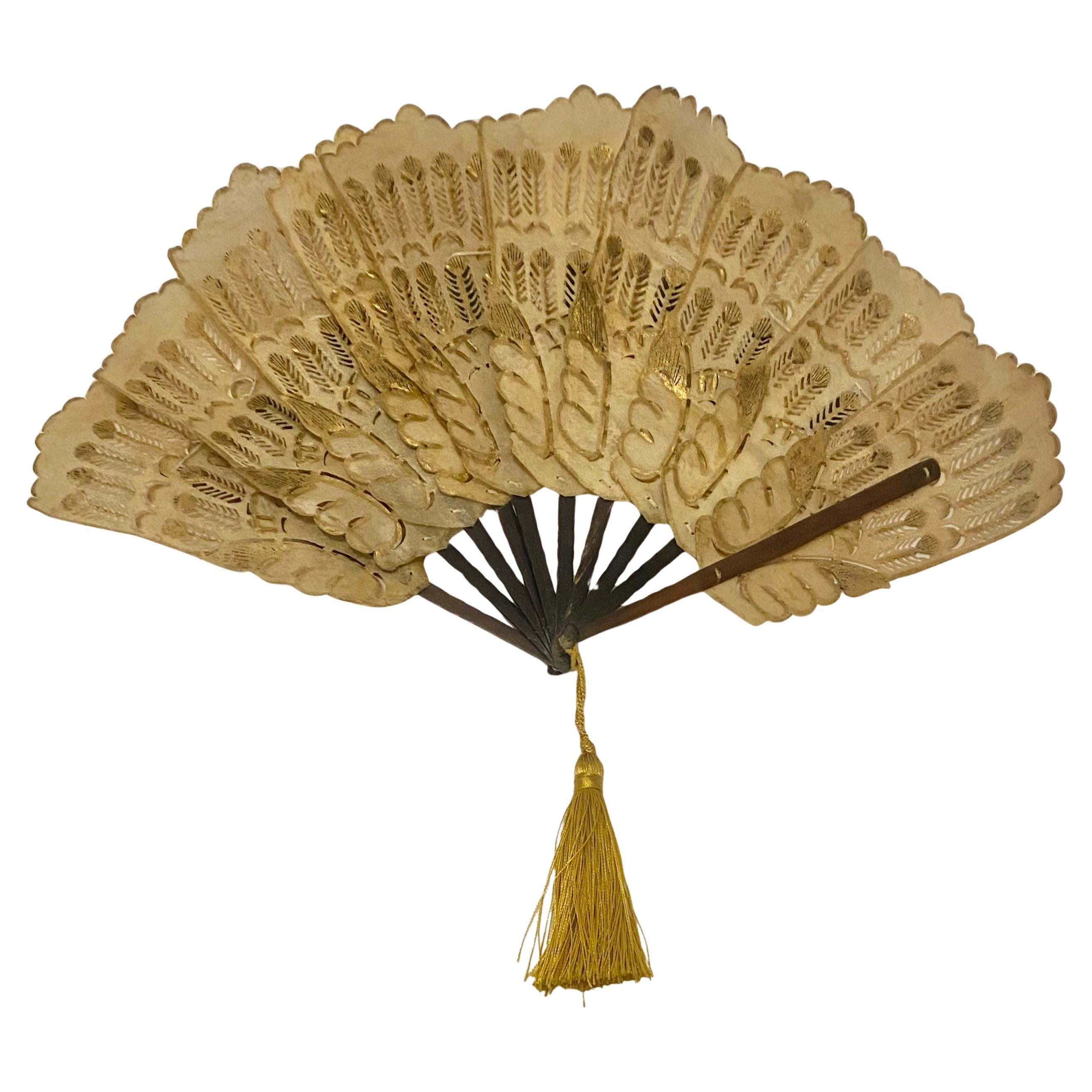 Antique Gilded Brisé Hand Fan Circa 1890s-1910s Pierced Wooden Ribs