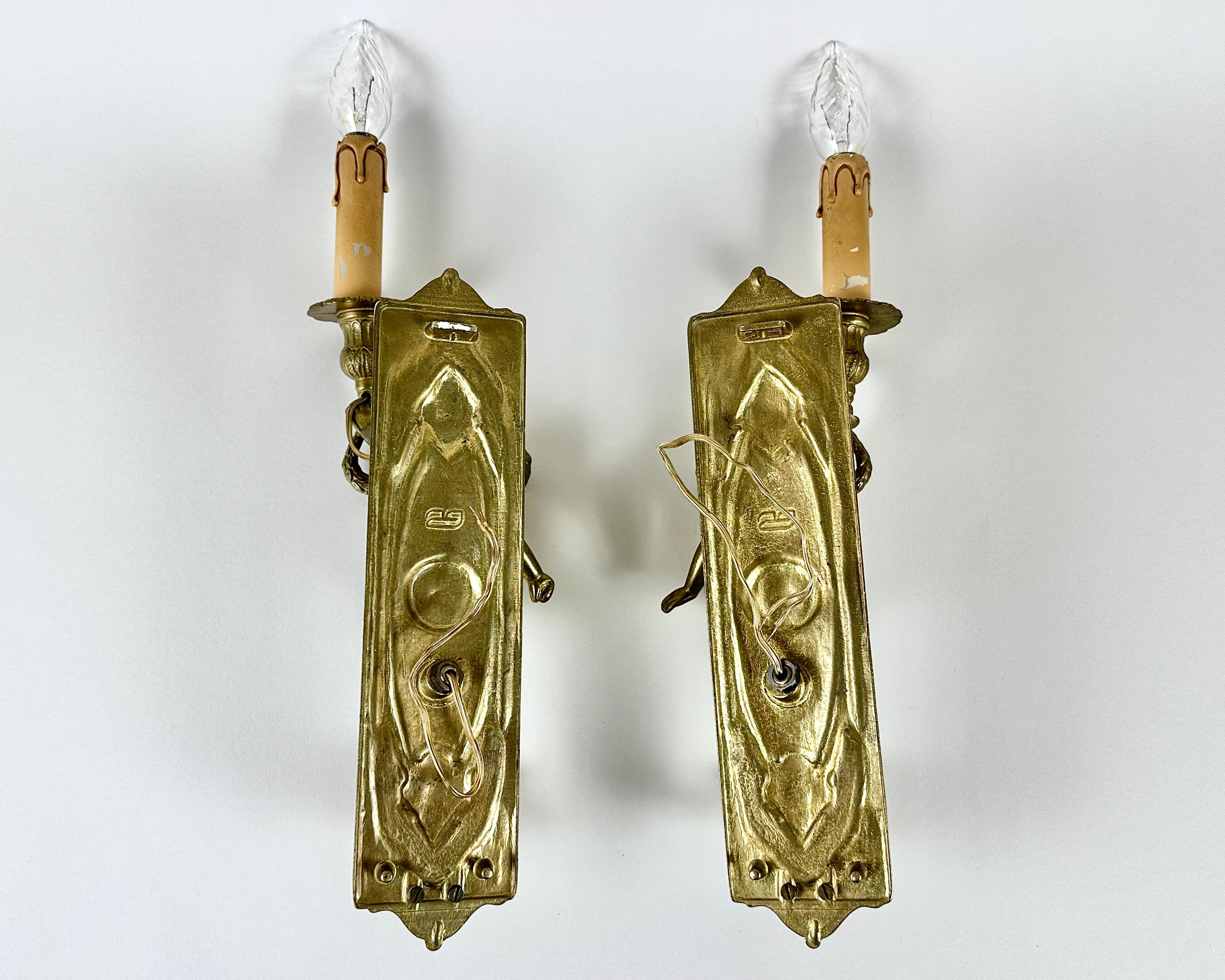Antique Gilded Bronze Angel Sconces Pair  Cherub Wall Lights Facing, France For Sale 1