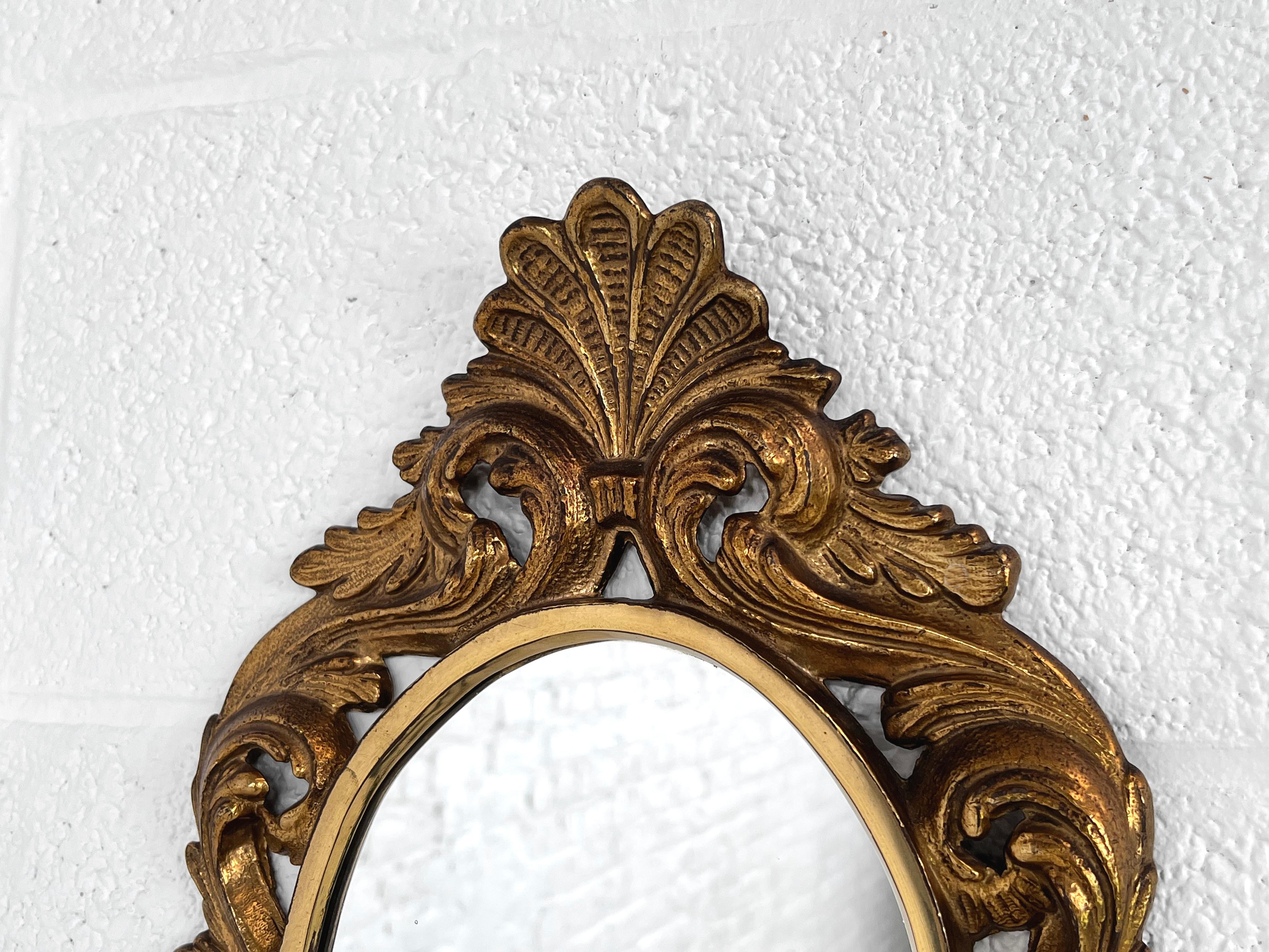 Miroir ancien de style Régence et Rocaille en bronze doré Bon état - En vente à Tourcoing, FR