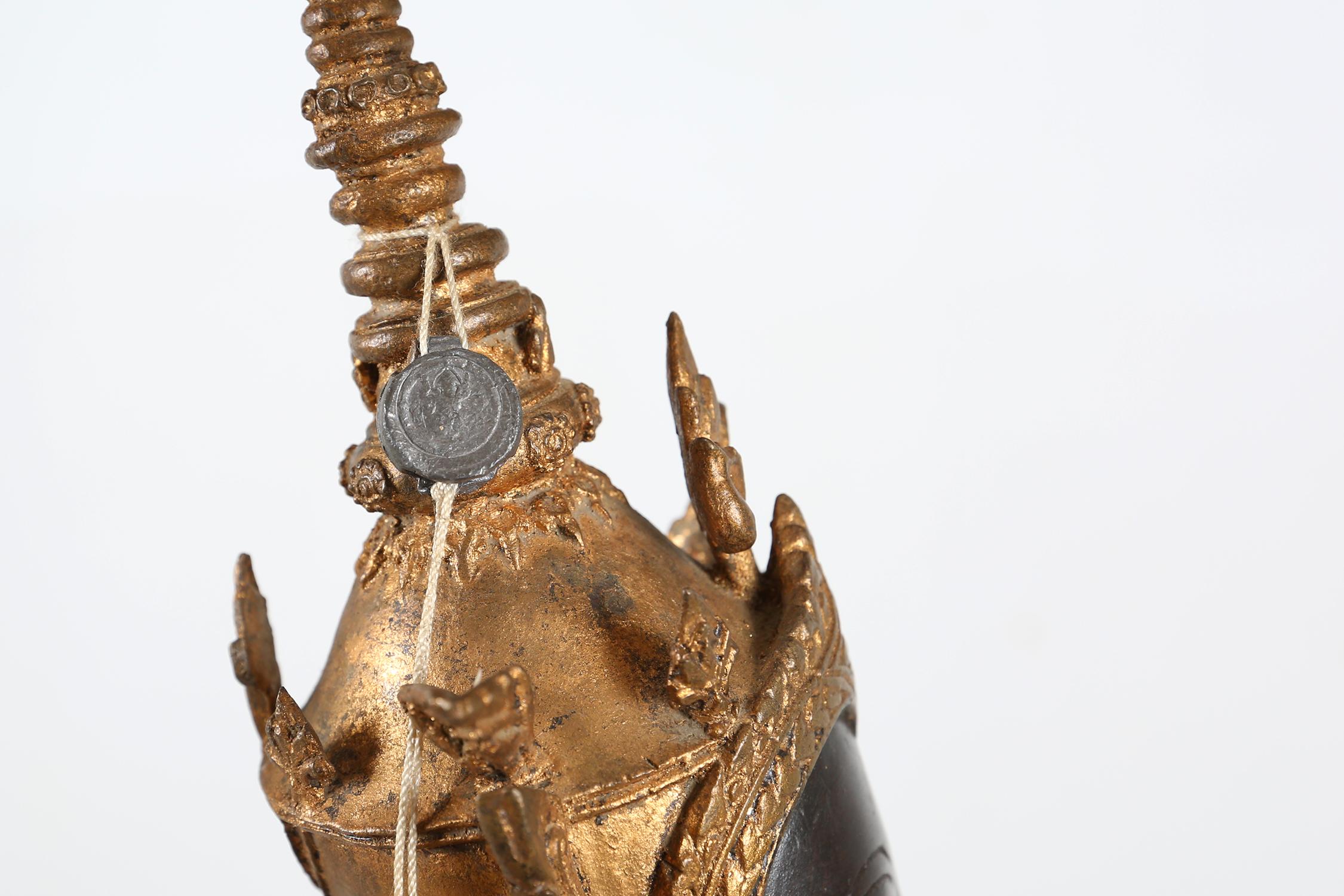 Antique Gilded Bronze Seated Buddha Table Lamp 9
