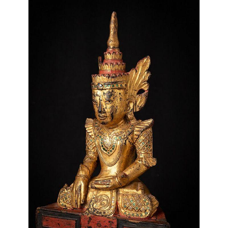 Antique Gilded Burmese Buddha Statue from Burma For Sale 6
