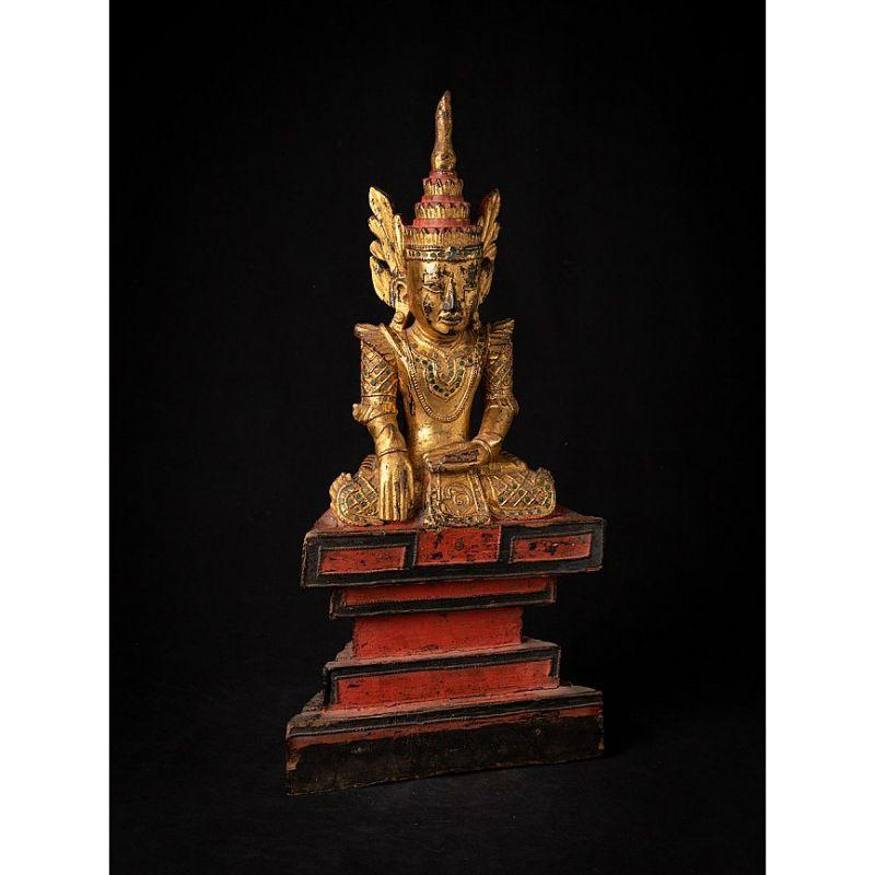 Antique Gilded Burmese Buddha Statue from Burma For Sale 1