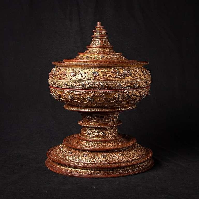 Antique Gilded Burmese Offering Vessel from Burma For Sale 2