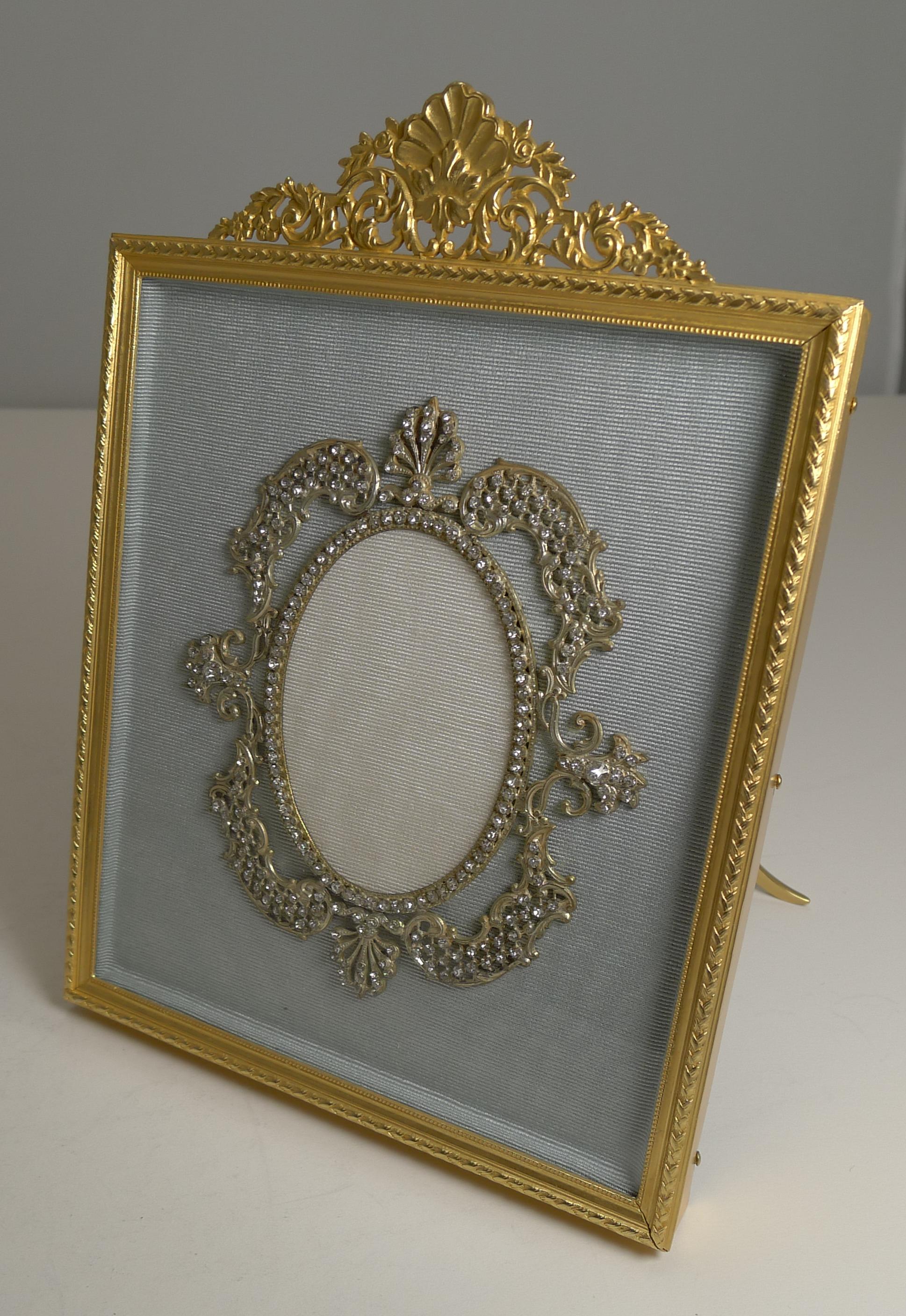 Antique Gilded French Bronze Photograph Frame with Paste Stone Decoration For Sale 1