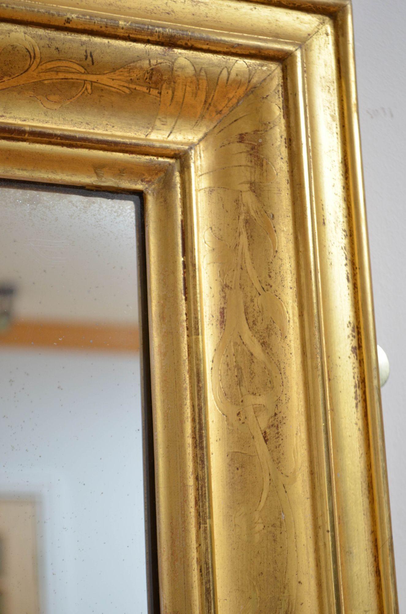 Miroir mural doré ancien H103 cm en vente 10