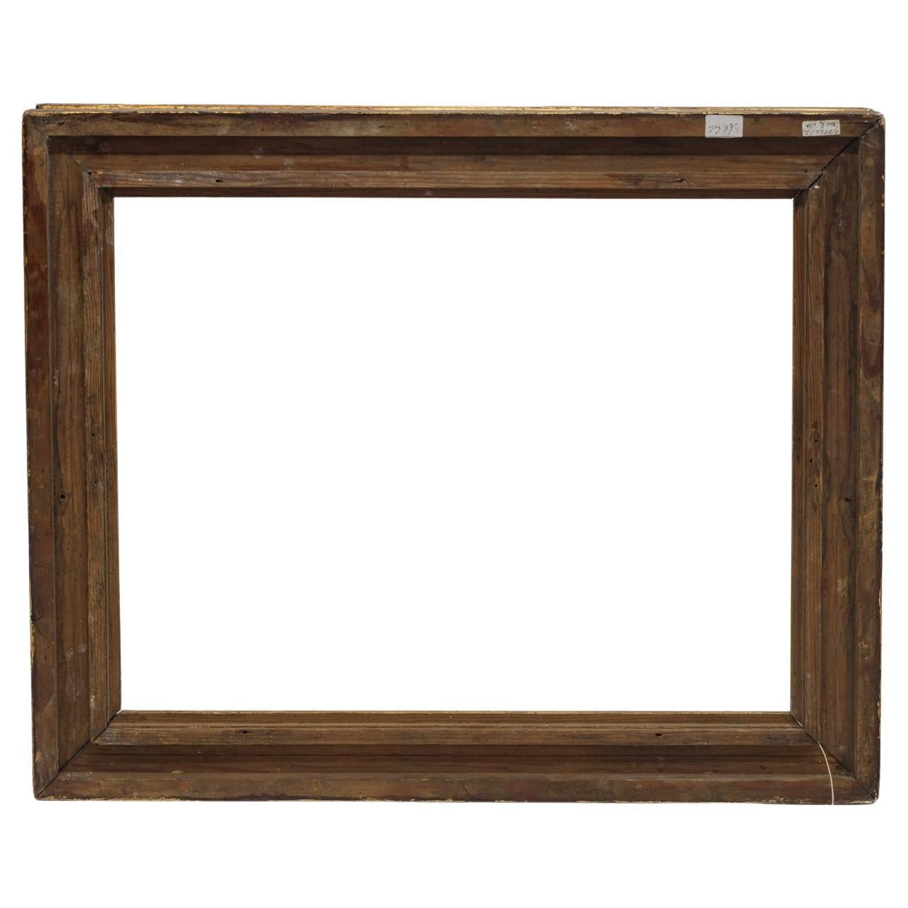 Marco antiguo de madera dorada en venta 3