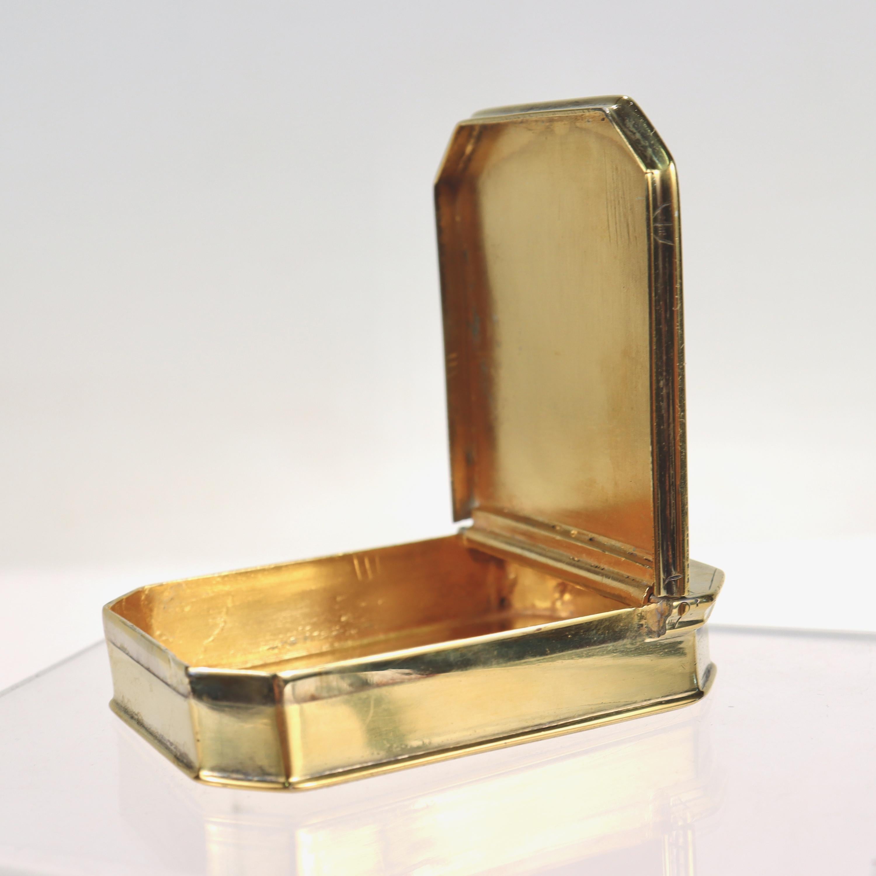 Antique Gilt American Coin Silver Snuff Box attributed to Benjamin Tappin In Good Condition For Sale In Philadelphia, PA