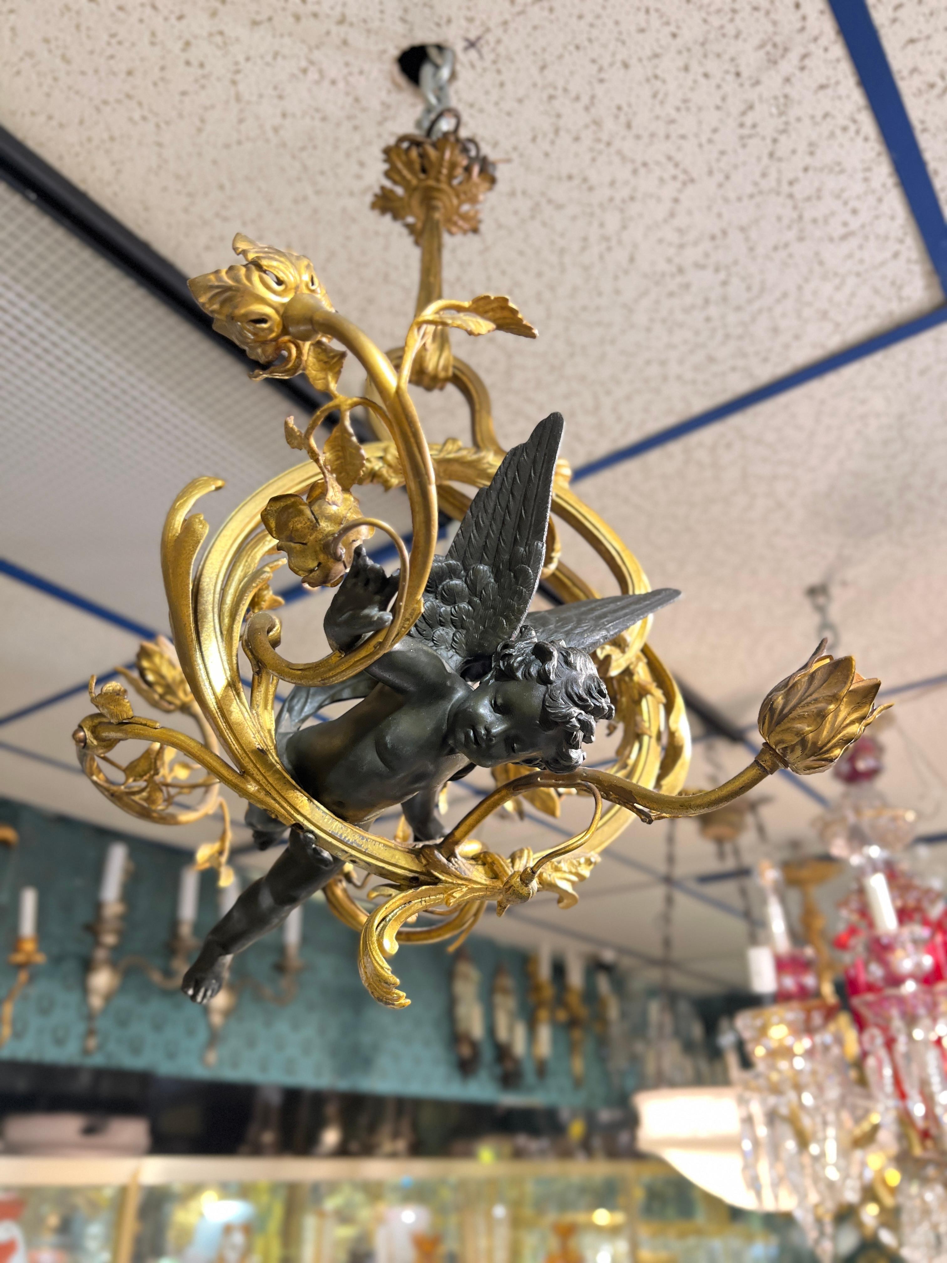 Antique Gilt and Patinated Bronze 3-Light Chandelier with Cupid Angel Cherub For Sale 4