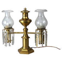 Lampe ancienne à double argane en laiton doré et bronze avec prismes en cristal, 19e siècle