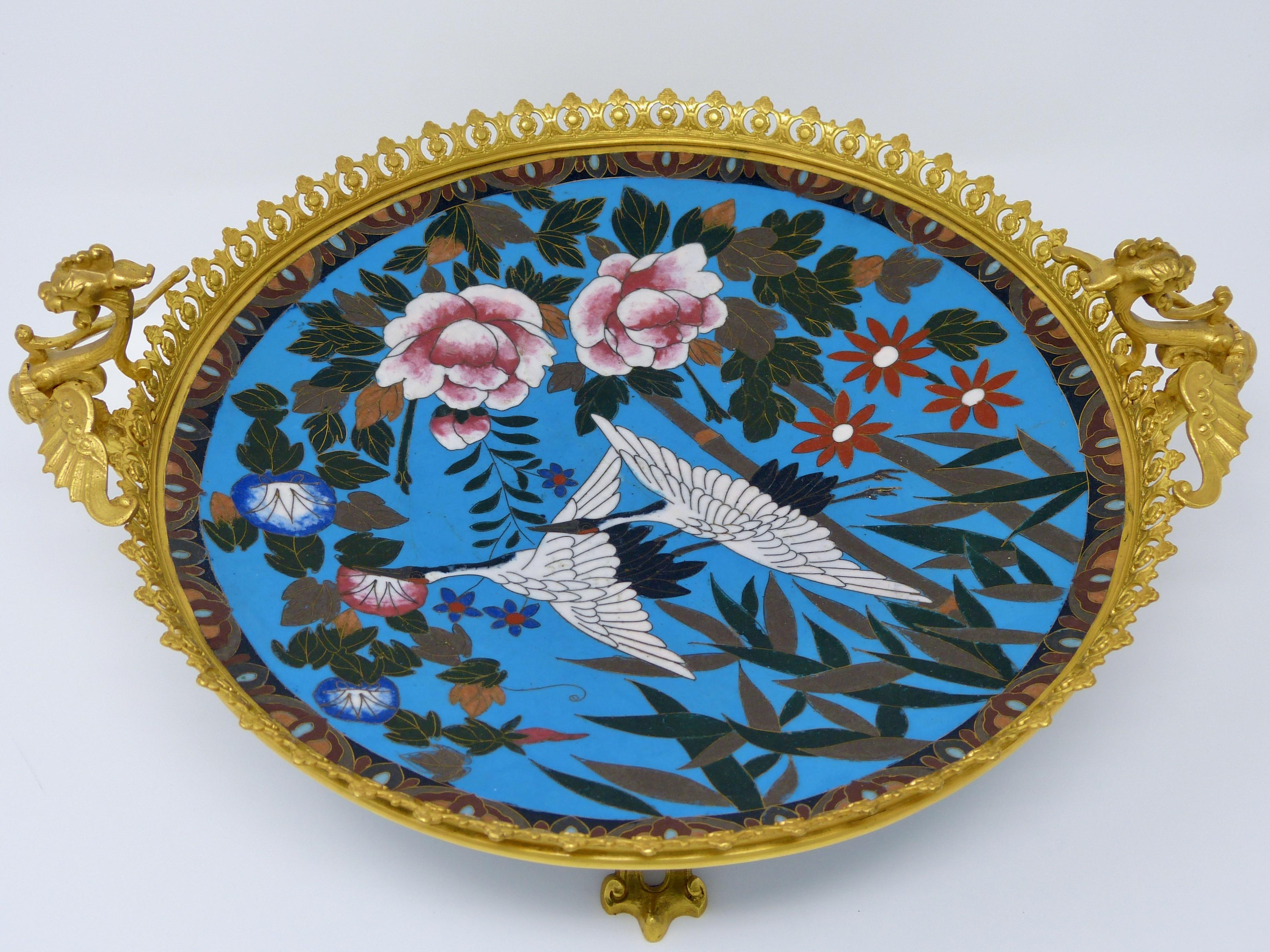 Antique Gilt Bronze and Cloisonné Plate, Japonisme, France, 19th Century In Good Condition For Sale In Torreon, Coahuila