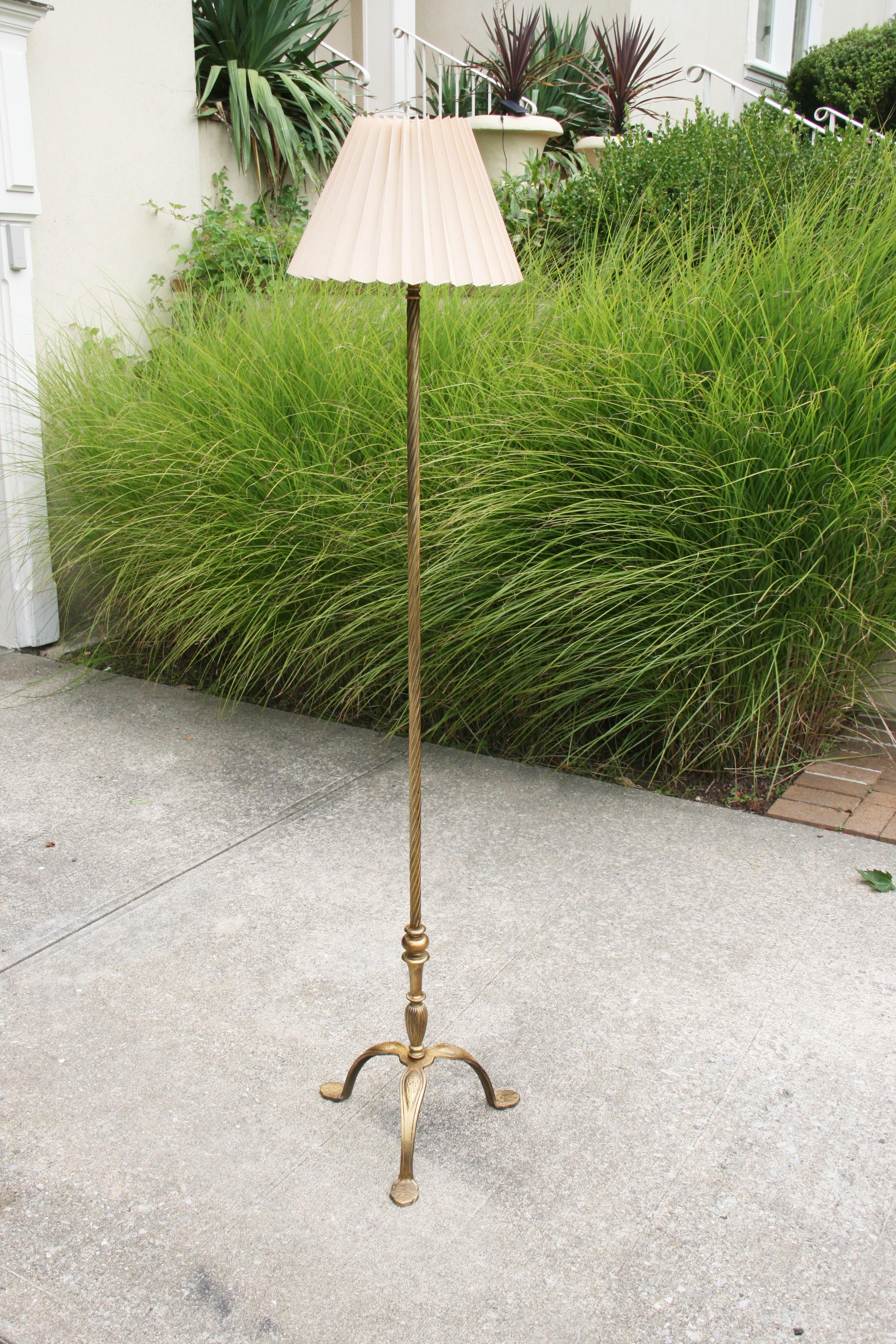 Antique Gilt Bronze and Iron Floor lamp For Sale 7