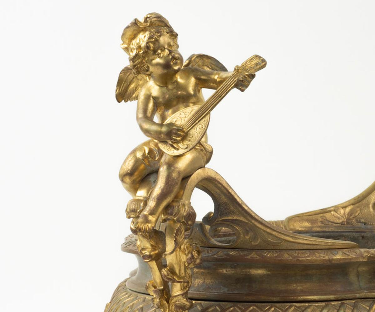 Antique Gilt Bronze Centerpiece with Angels For Sale 2