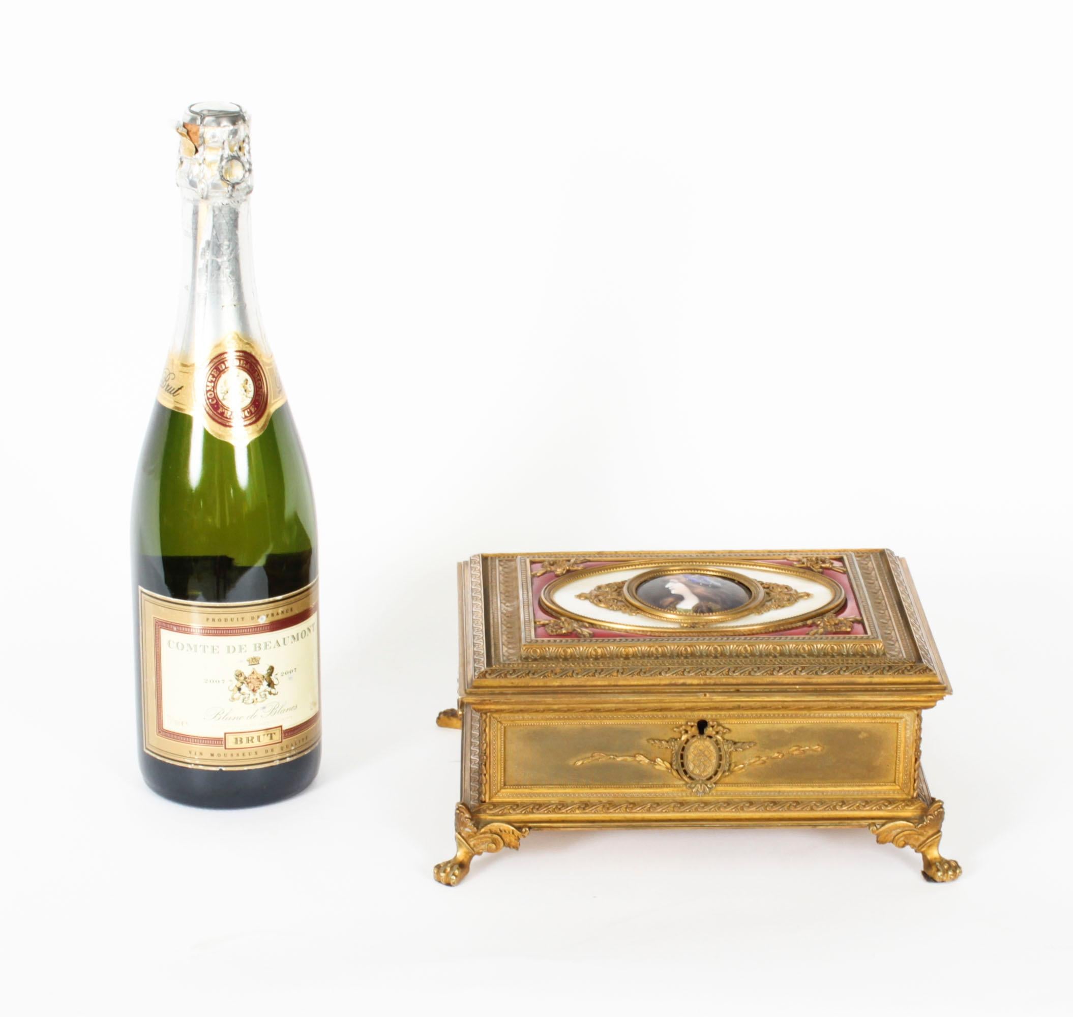 Antique Gilt Bronze Jewellery Casket & Limoges Miniature 19th Century For Sale 10