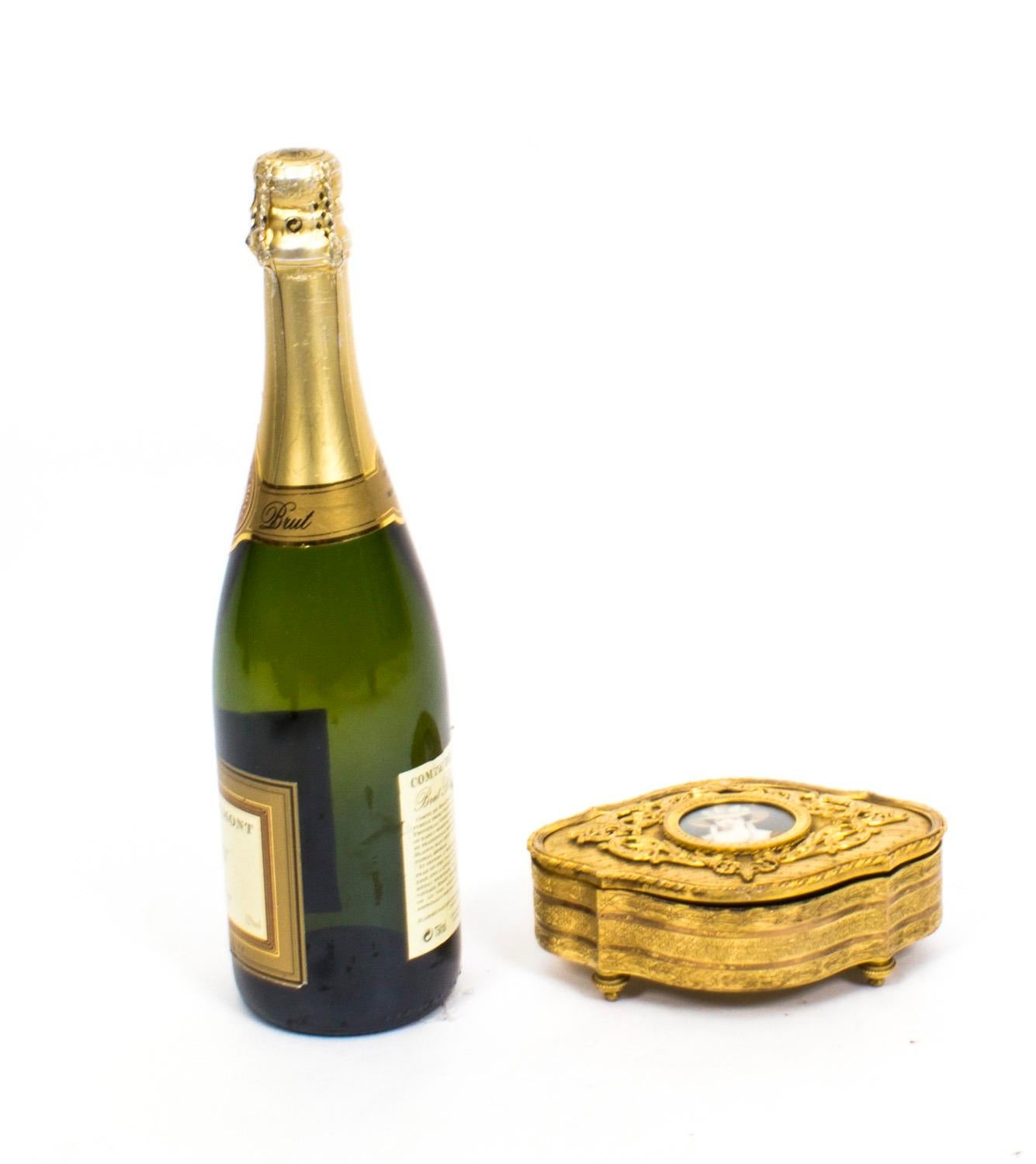 Antique Gilt Bronze Jewellery Casket & Miniature 19th Century For Sale 5