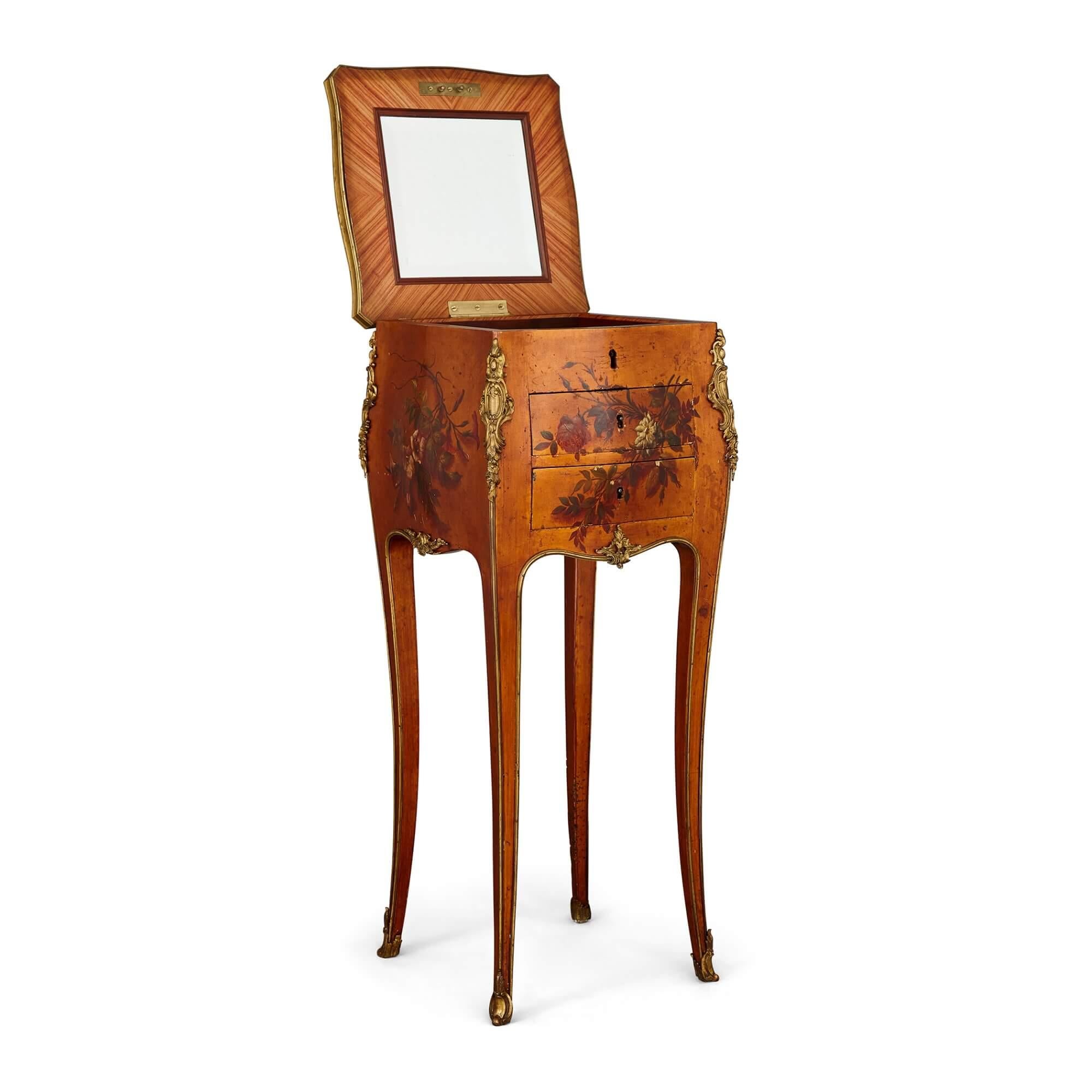 Rococo Table d'appoint française ancienne montée en bronze doré en vente