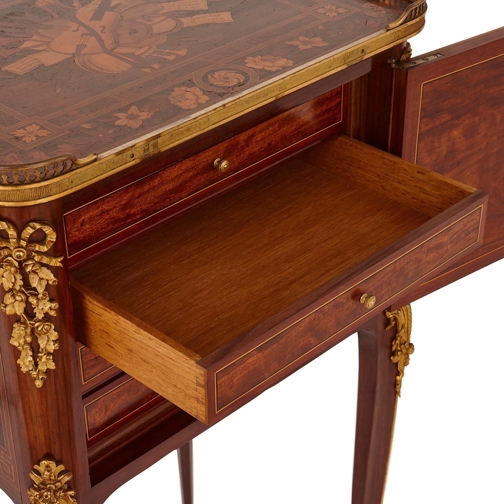 Antique gilt bronze mounted occasional table with marquetry panels In Good Condition For Sale In London, GB