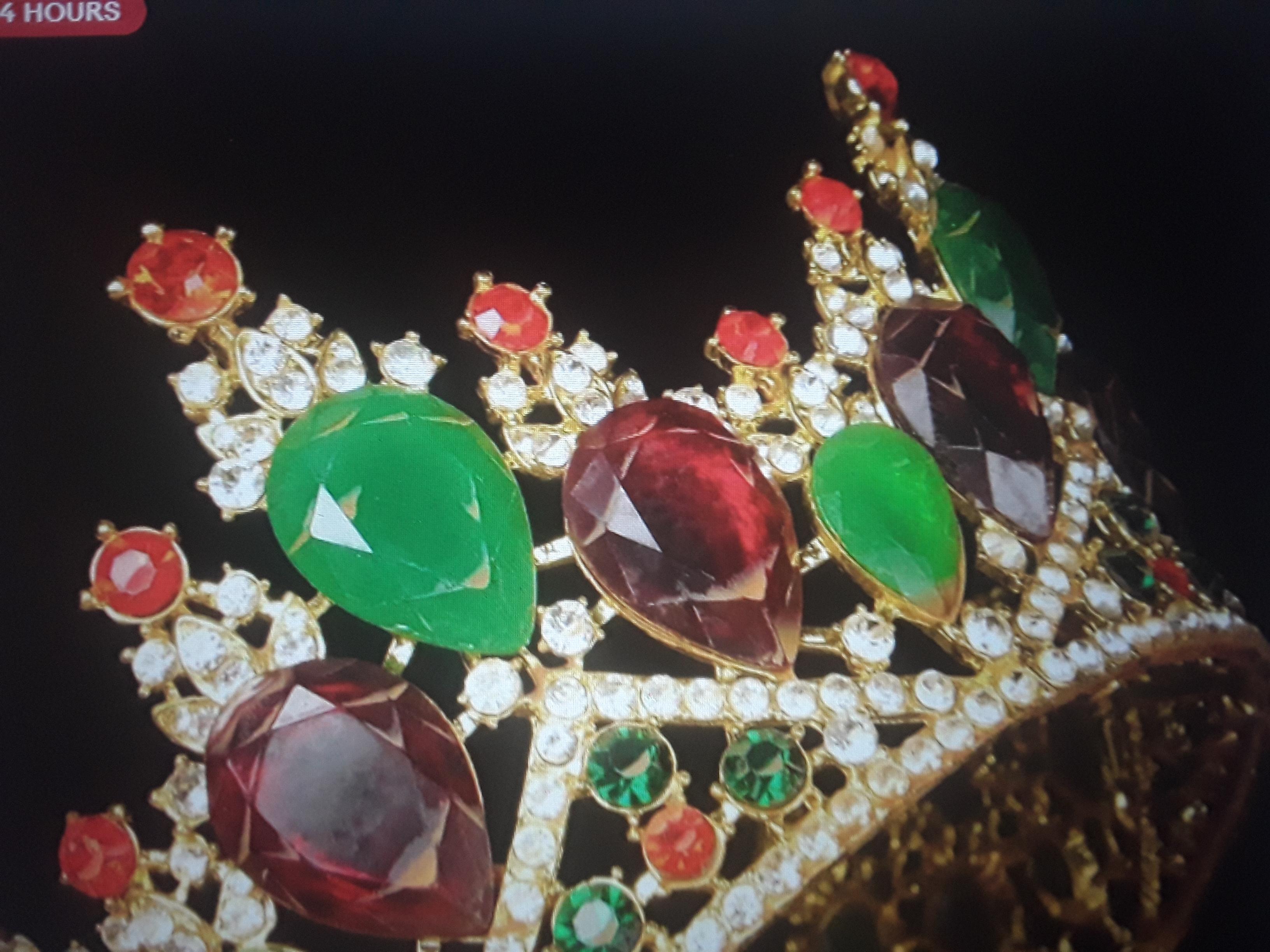 Tiara royale ancienne en bronze doré rouge avec bijoux verts - Pièce de collection/ Grande-Bretagne 3