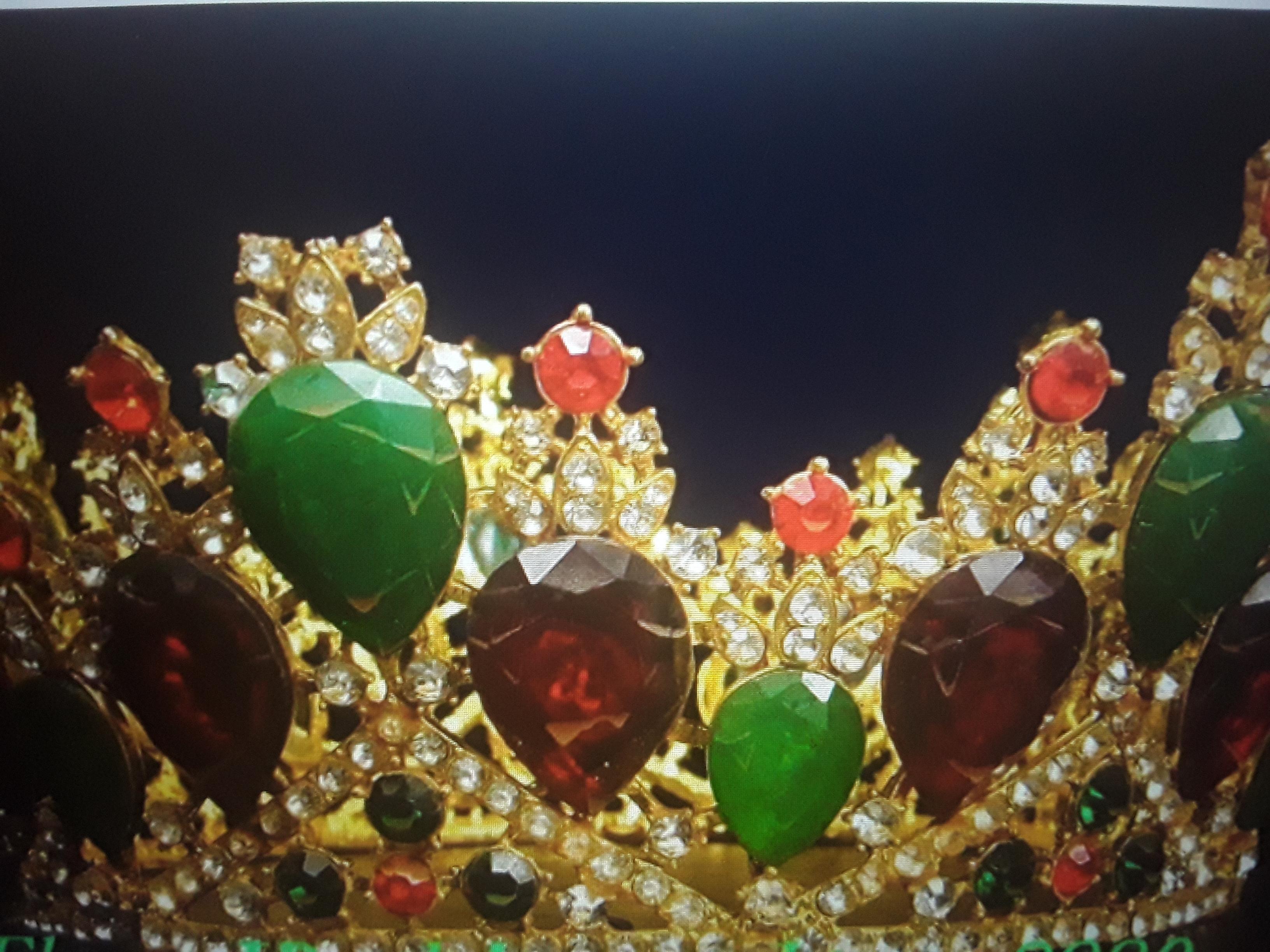 Anglais Tiara royale ancienne en bronze doré rouge avec bijoux verts - Pièce de collection/ Grande-Bretagne