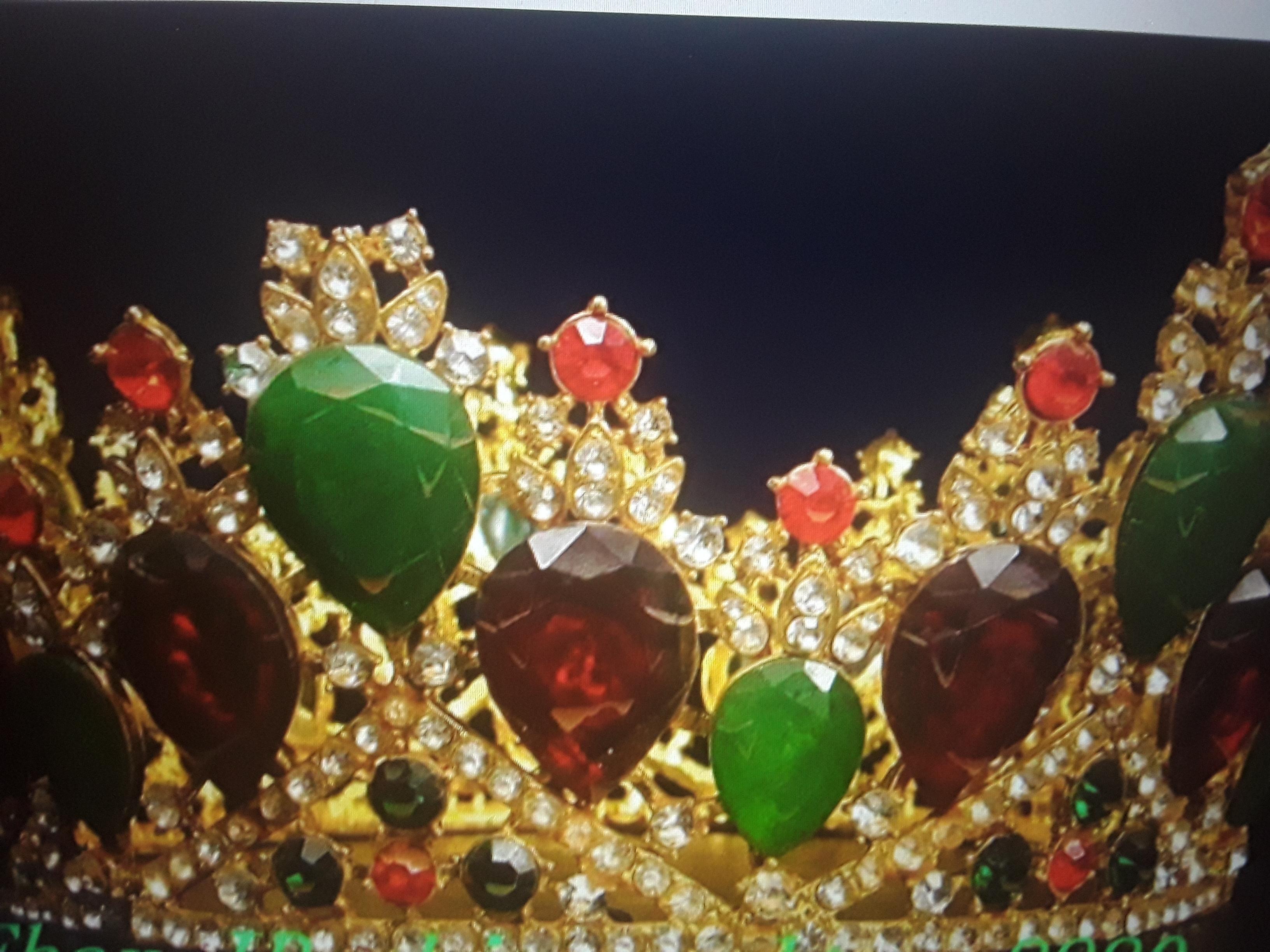 Antique Gilt Bronze/ Red w/Green Jewelled Royal Tiara- Collectors Piece/ Britain In Good Condition In Opa Locka, FL