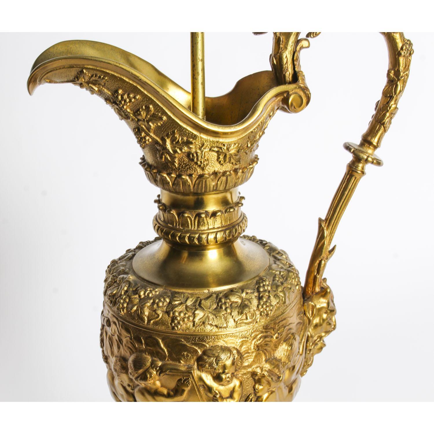 Antike vergoldete Bronze-Tischlampe im Renaissance-Revival-Stil, 19. Jahrhundert im Zustand „Gut“ im Angebot in London, GB