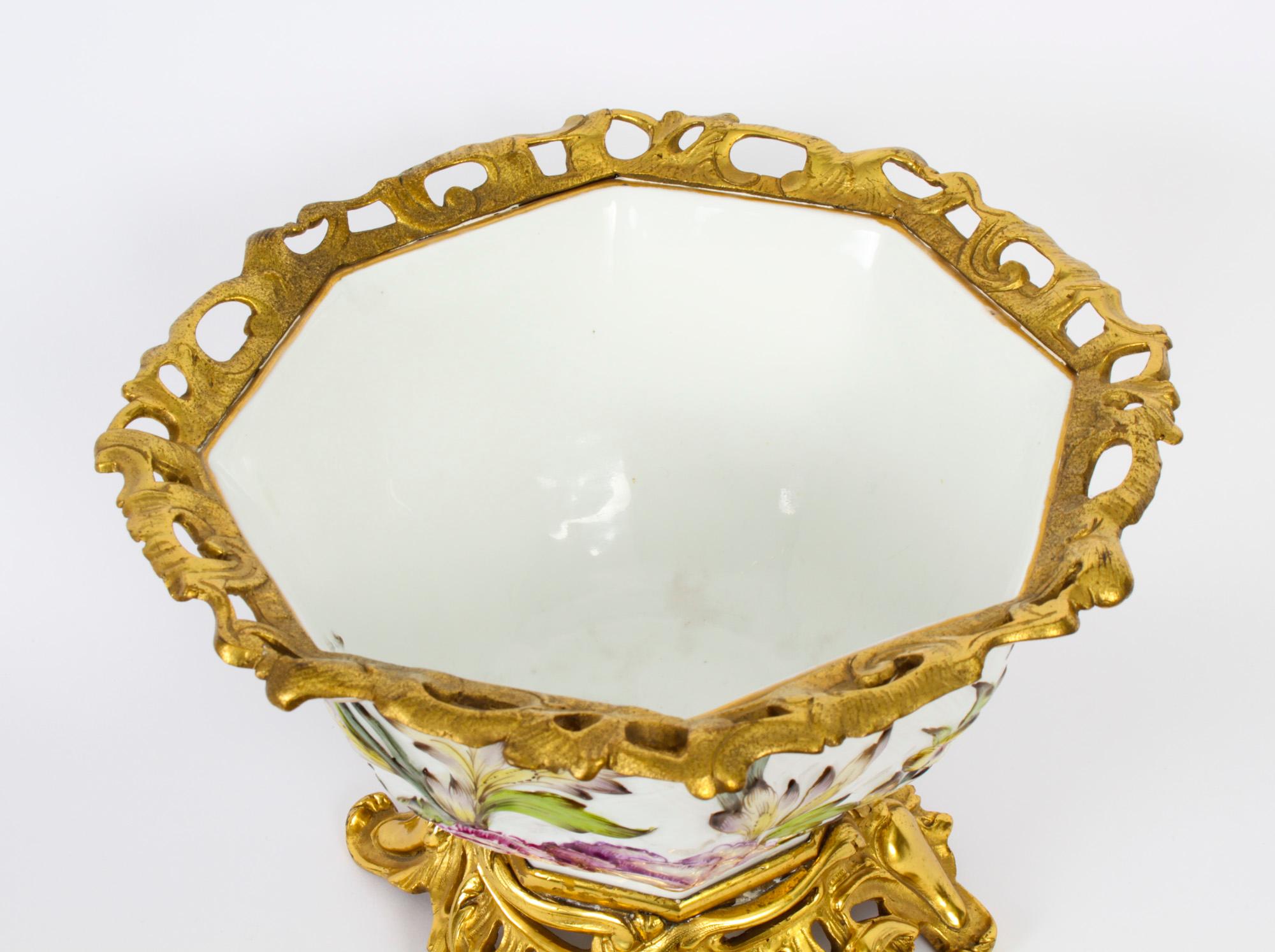 Antique Gilt Bronze & Samson Porcelain Centrepiece, 19th Century For Sale 2