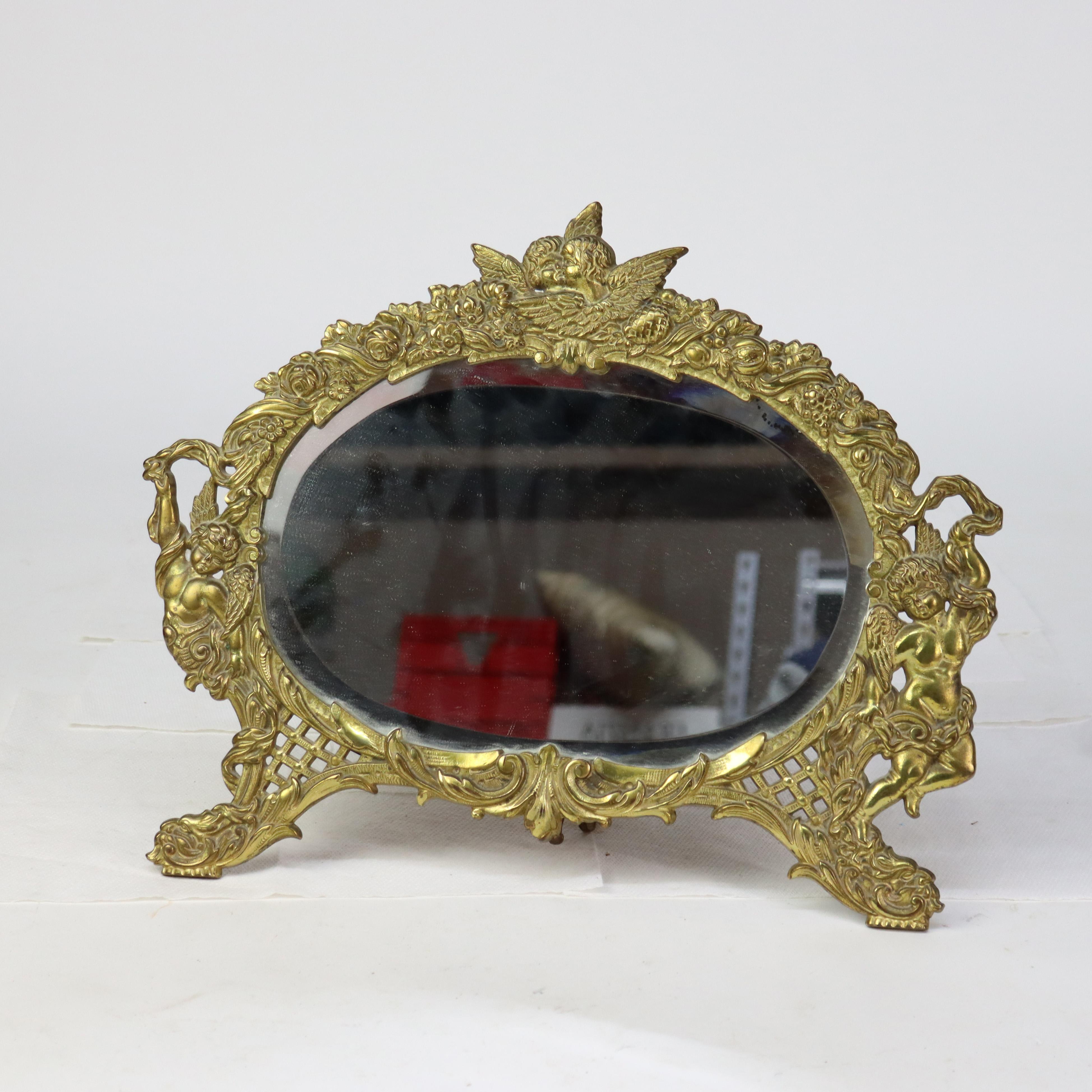 Metallo Antique Mirror da comò in metallo dorato a forma di fiore C1880 in vendita