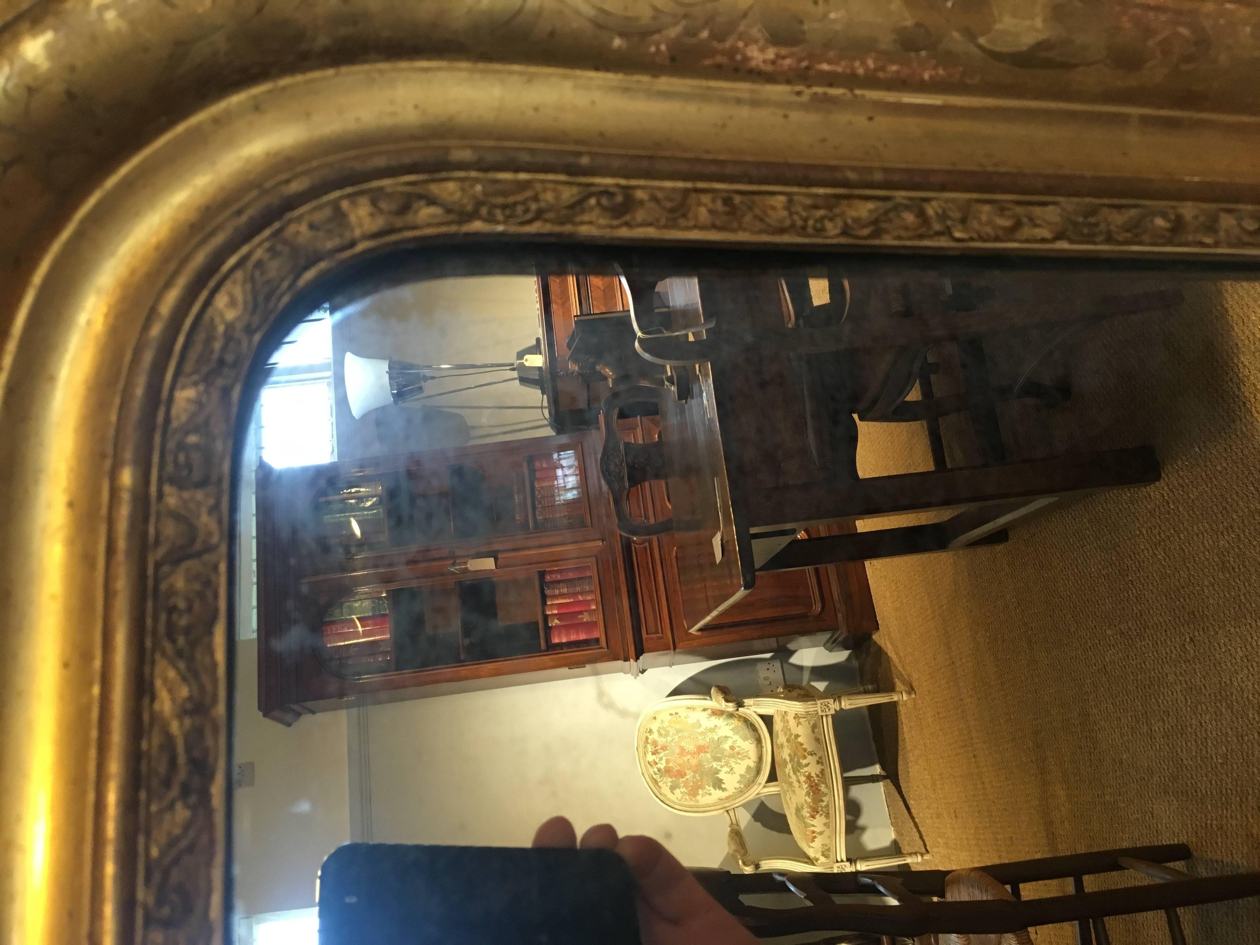 Antique Gilt Mirror For Sale 3