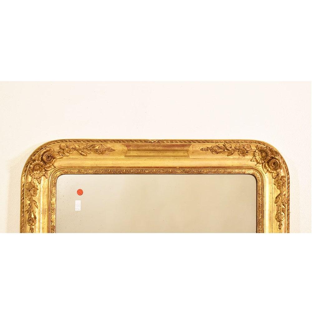 Antique Gilt Mirror, Mercury Mirror, Wall Mirror, Gold Leaf Frame, XIX Century In Good Condition In Breganze, VI