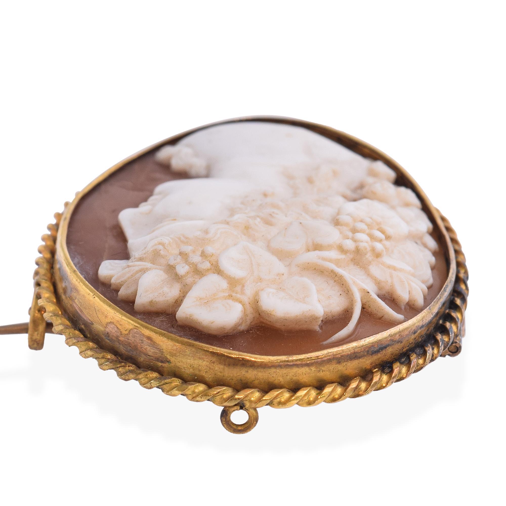 Antique Gilt Shell Cameo 