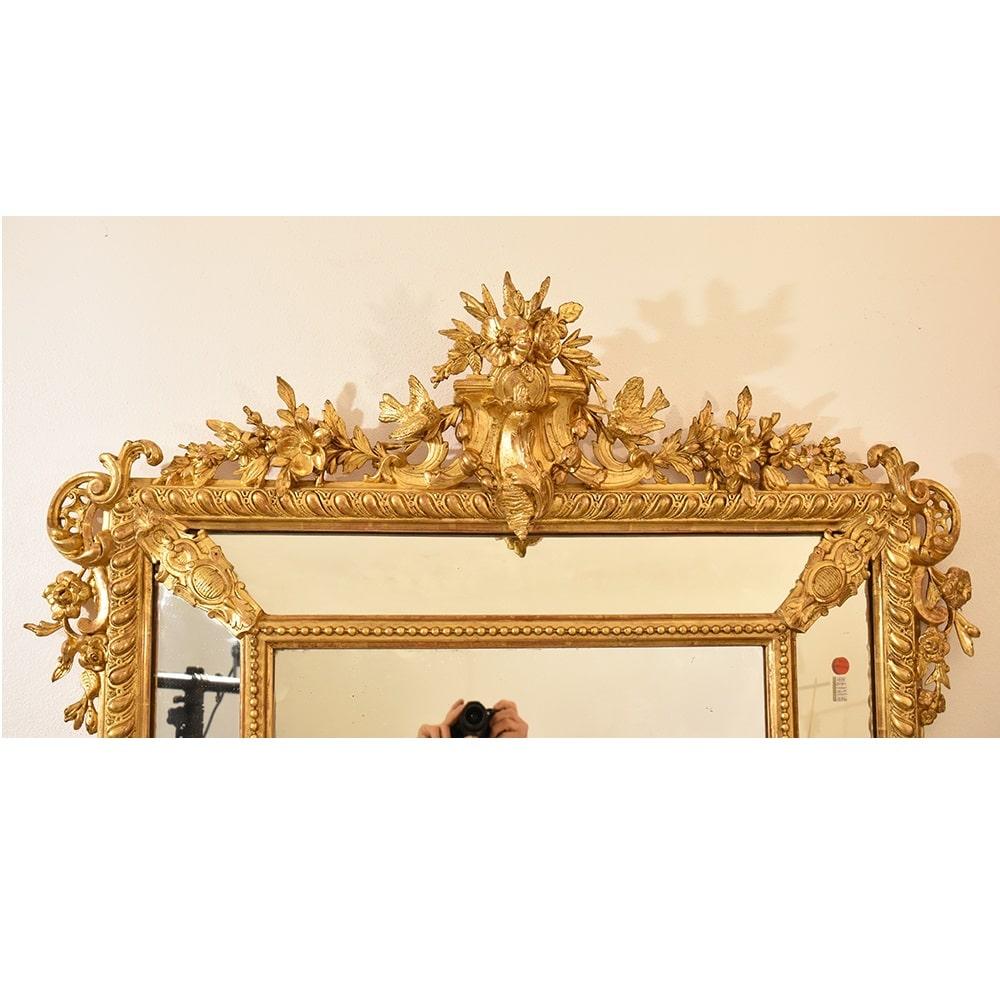 Napoleon III Antique Gilt Wall Mirror, Mirror with Flowers and Little Birds, Gold Leaf Frame