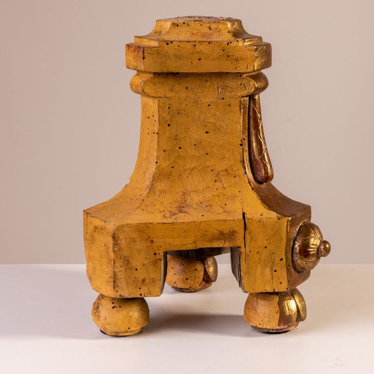 Socle En Bois Doré Ancien – Style Classique, Fabrication Portugal, Occasion