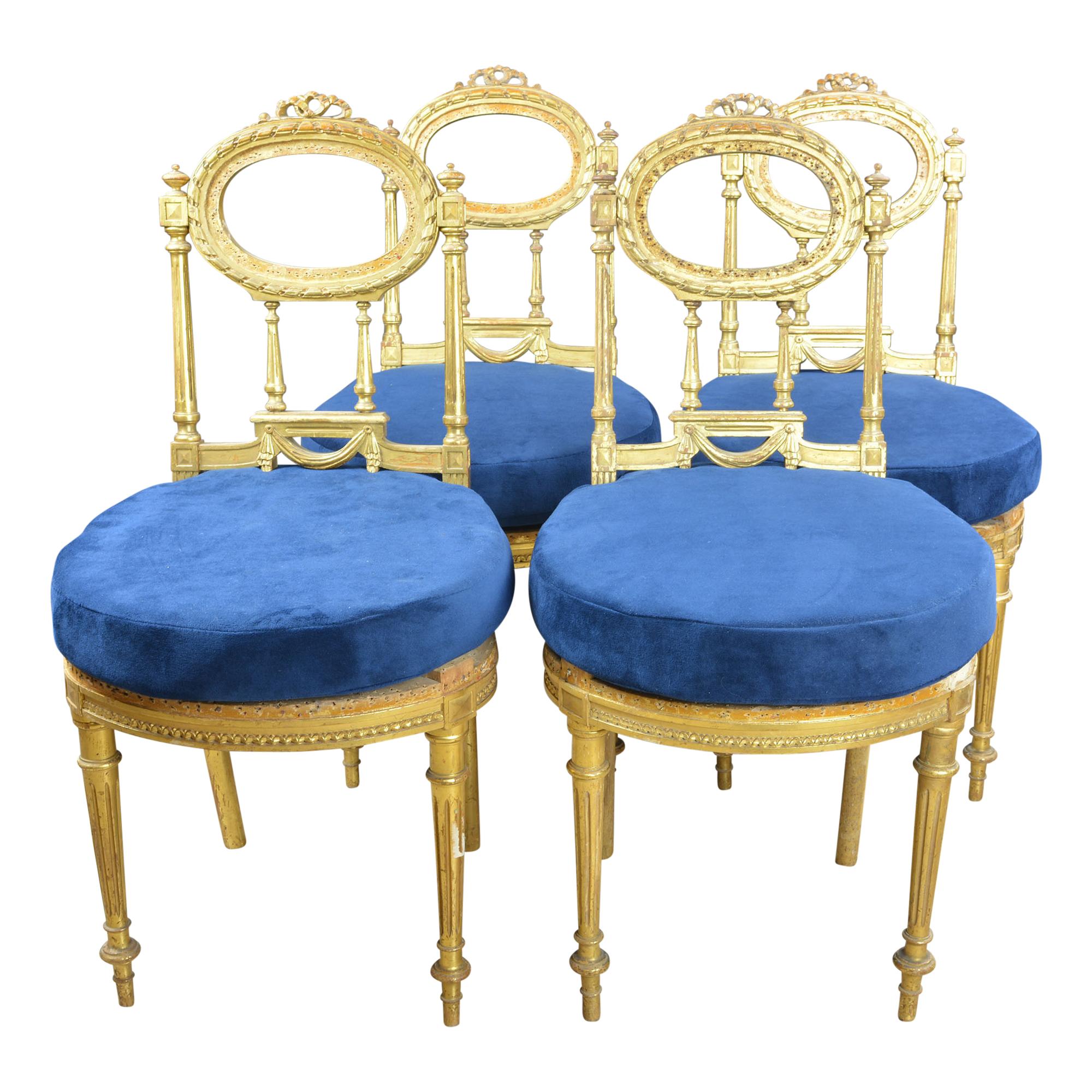 Antique Giltwood Chairs with Blue Velvet Cushions Set of 4 For Sale