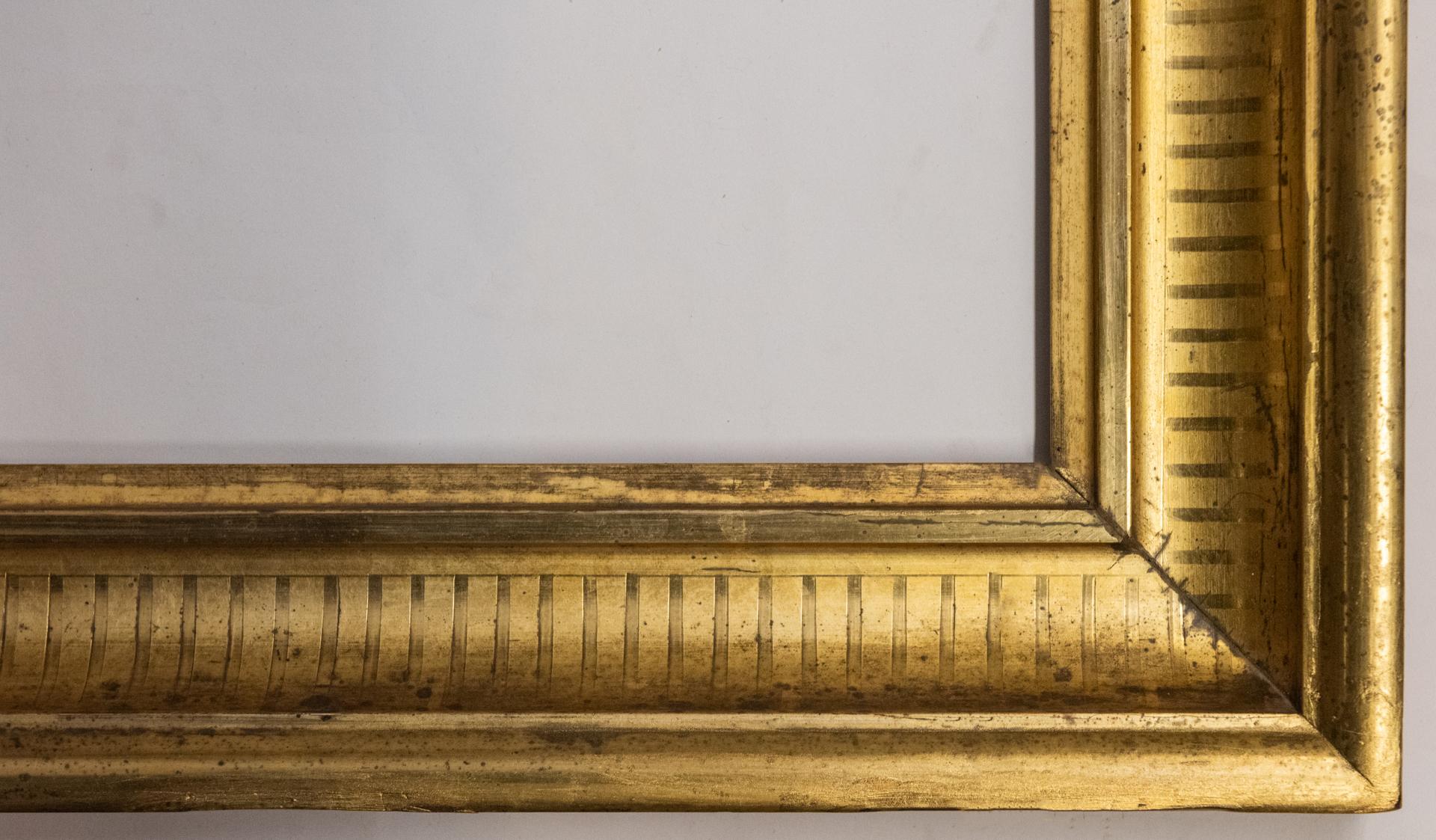Marco antiguo de madera dorada, también para espejo Francés en venta