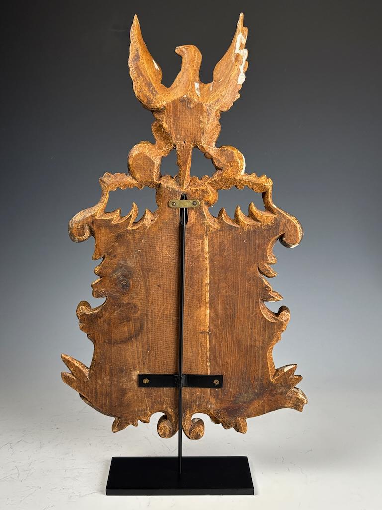 Antique Giltwood & Gesso Coat of Arms with Eagle – Hand-Carved Decorative Crest For Sale 2