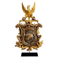 Antique Giltwood & Gesso Coat of Arms with Eagle – Hand-Carved Decorative Crest