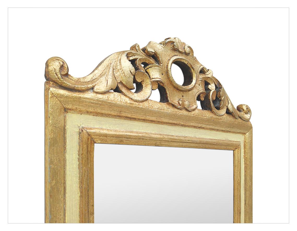 Antique Giltwood Mirror, French Provincial Style, circa 1935 In Good Condition For Sale In Paris, FR