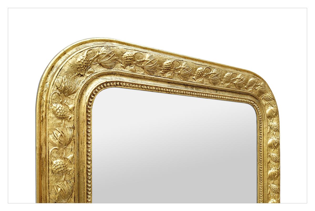 Antiker Giltwood-Spiegel im Louis-Philippe-Stil, um 1930 (Vergoldet) im Angebot