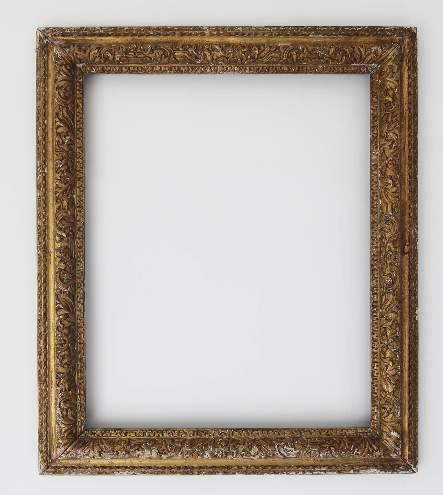 Preciosa madera dorada georgiana  marco

Pino tallado con gesso poco profundo y dorado

Pátina original

Internamente o vista mide 48 x 61 cm. 48,5 x 61 cm

Envío gratuito al Reino Unido