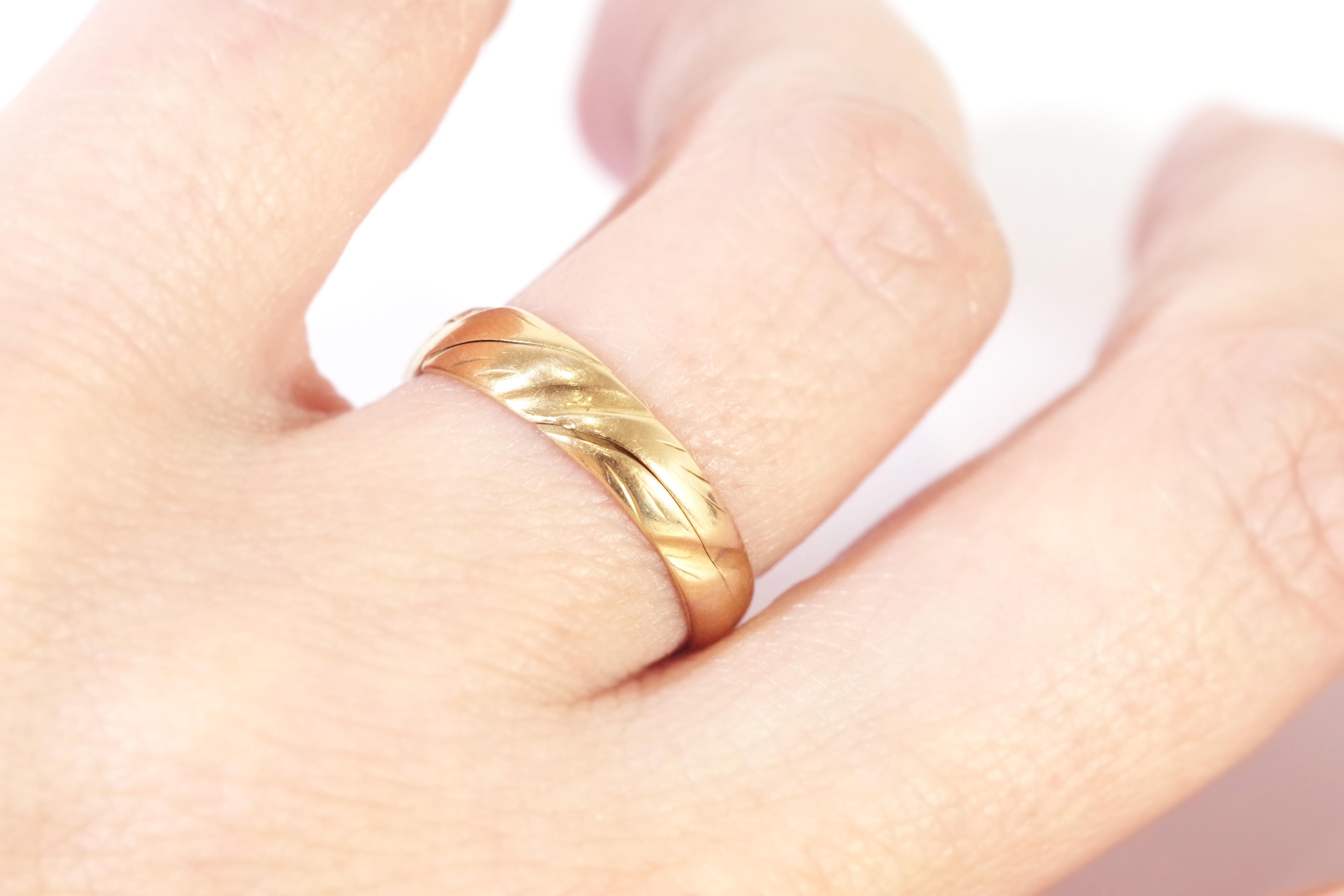 Women's or Men's Antique gimmel ring in 18 karat rose gold