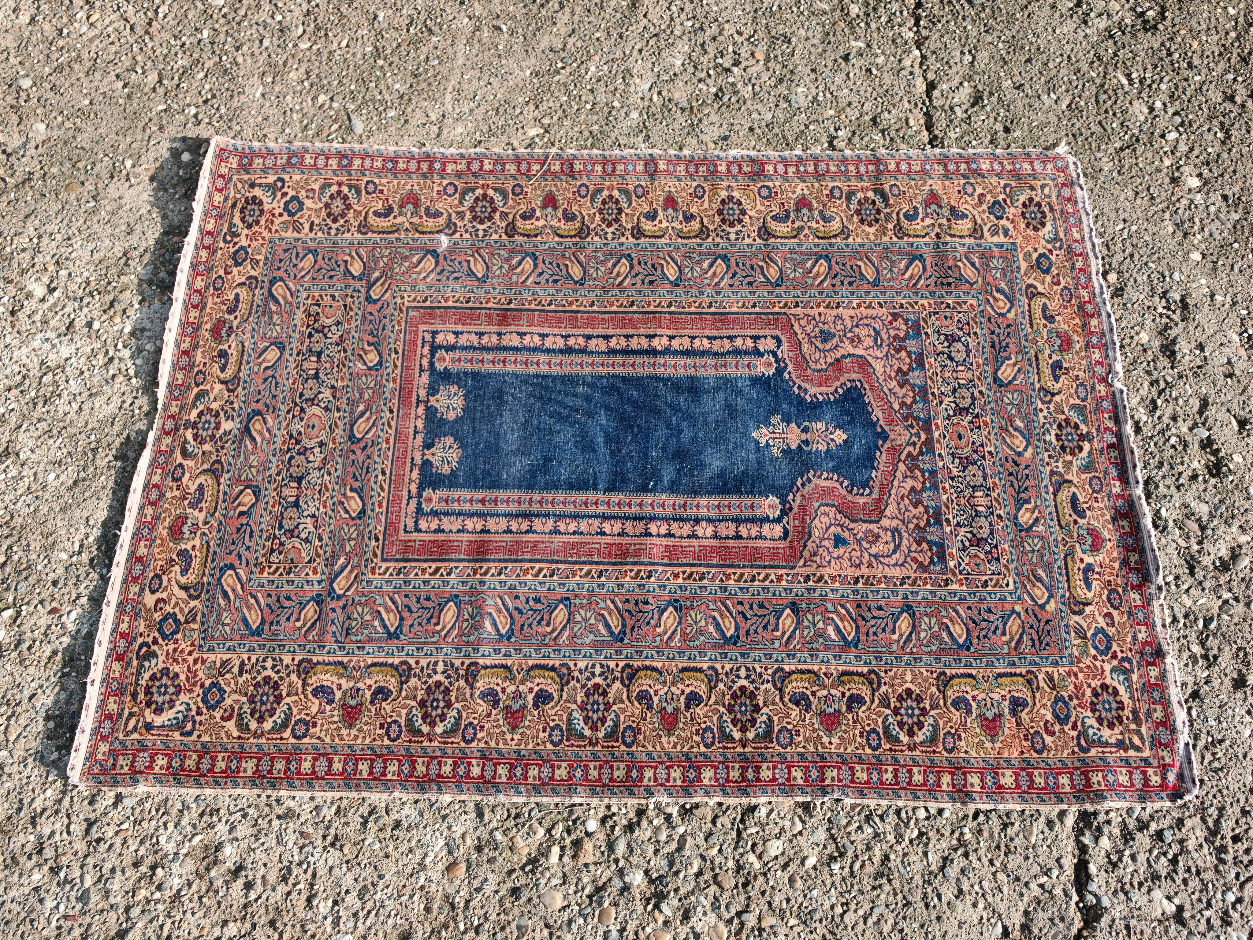 Antique Giordes prayer rug, hand-knotted 100% wool, Turkey 1910s principios del siglo XX en venta