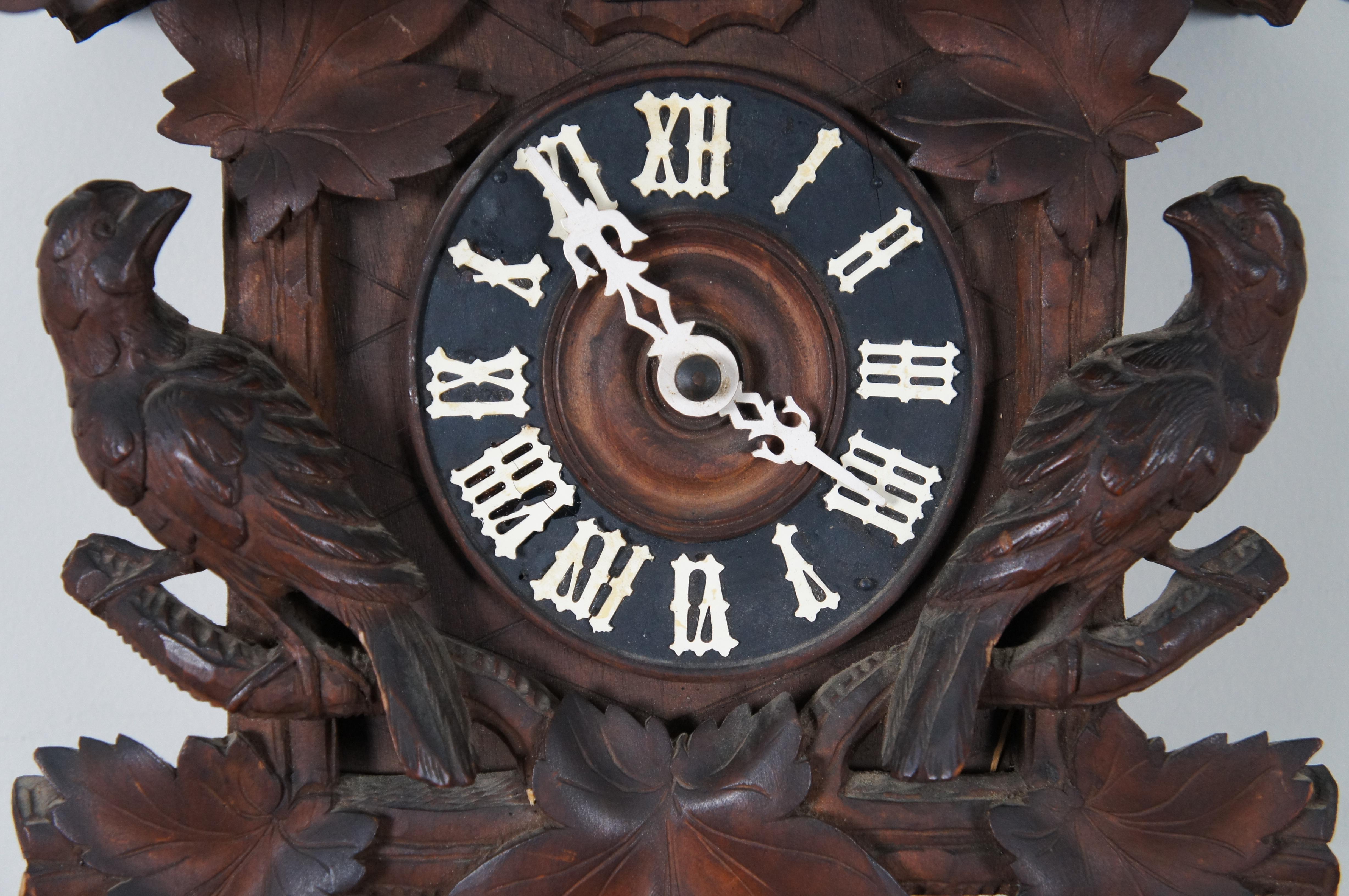 Rare Antique George Kuehl German Black Forest Figural Walnut Cuckoo Clock In Good Condition In Dayton, OH