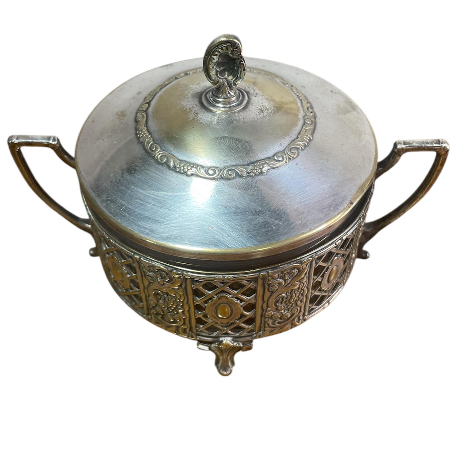 Art Déco Antique Glass and metal candy dish with lid, German by WMF in vendita