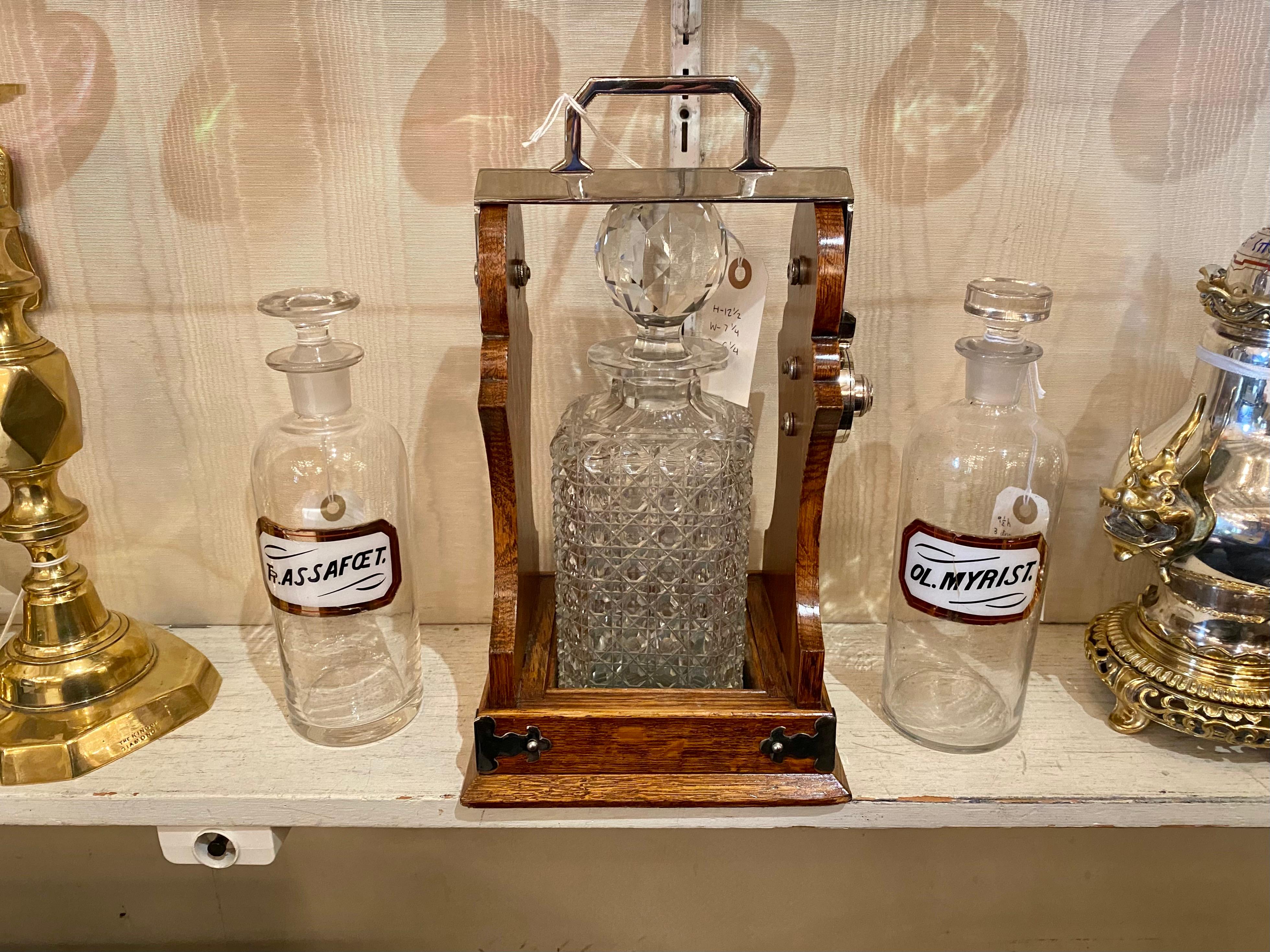 apothecary bottles vintage