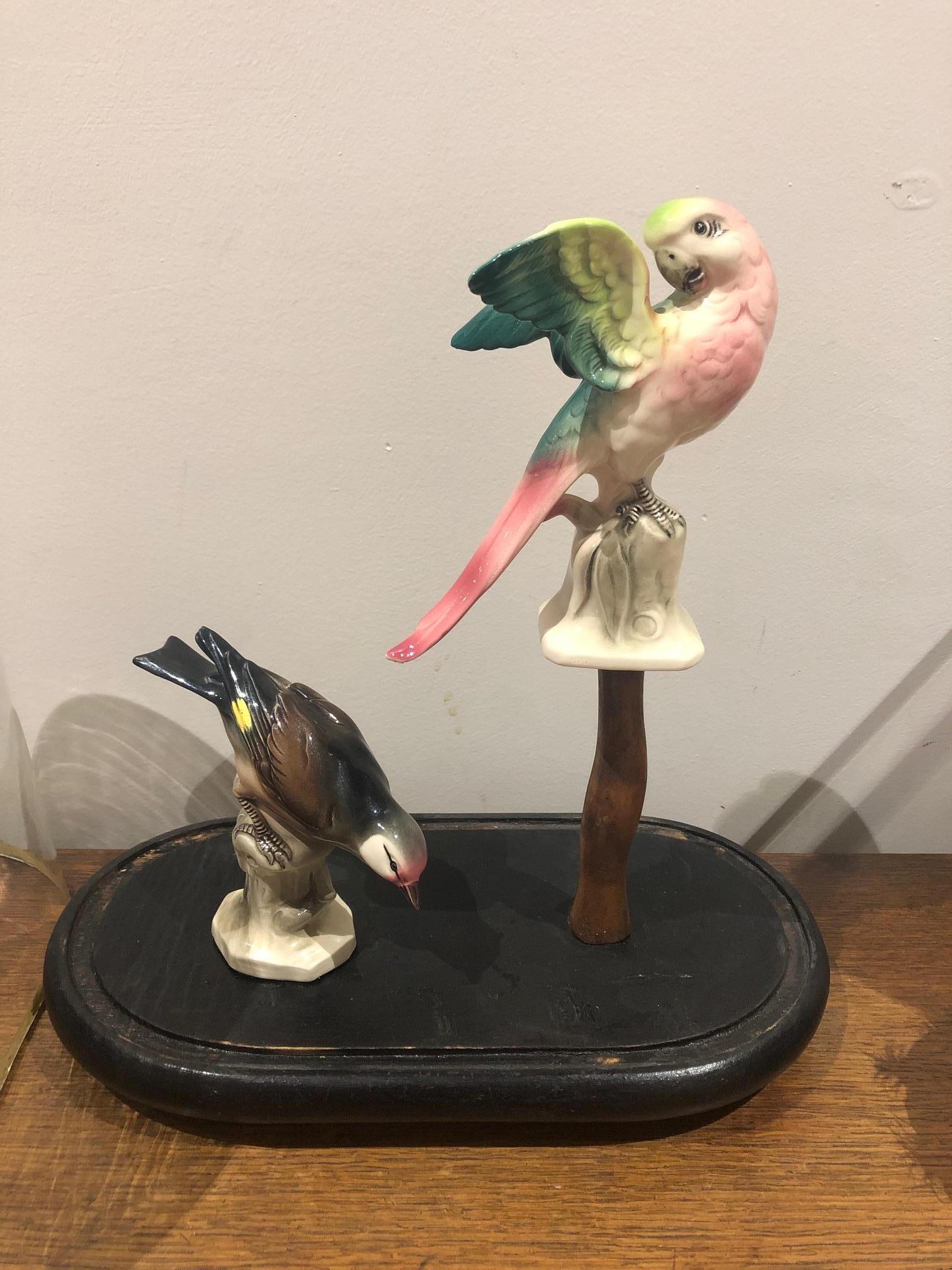 Antique Glass Bell with Ceramic Birds In Good Condition For Sale In Brooklyn, NY